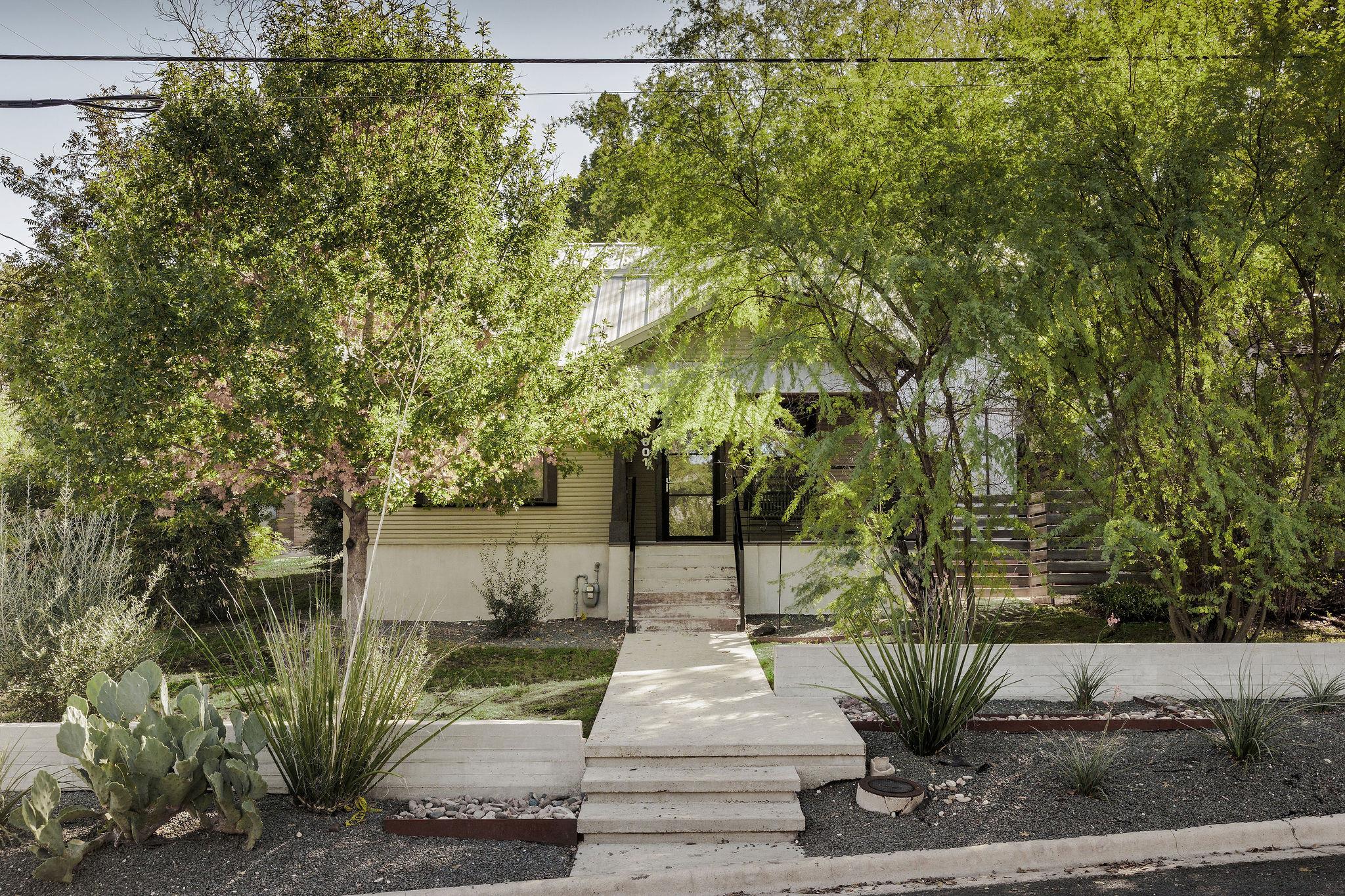 1601 Alameda Dr, Austin, TX 78704