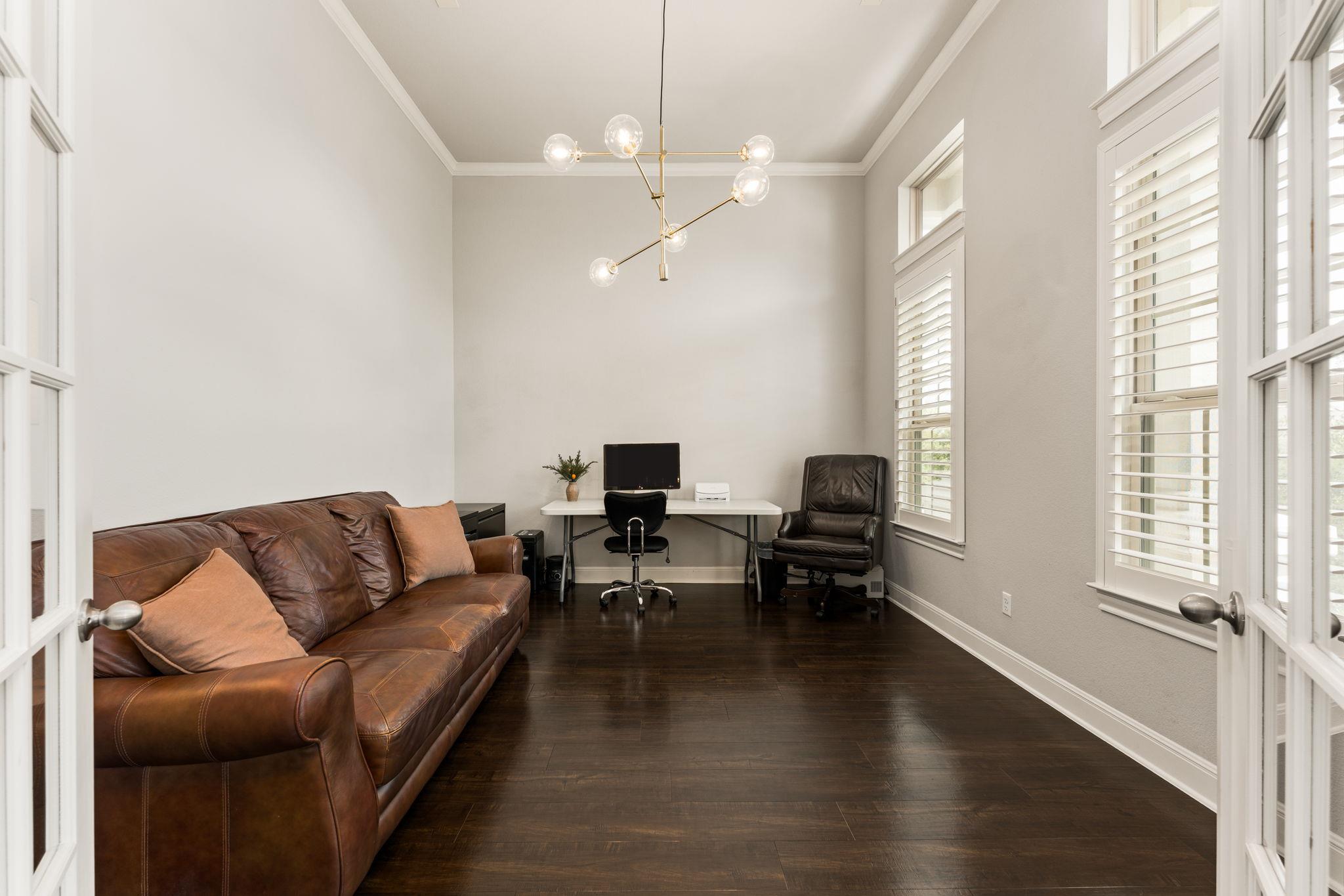 4601 Gallego Cir, Austin, TX 78738