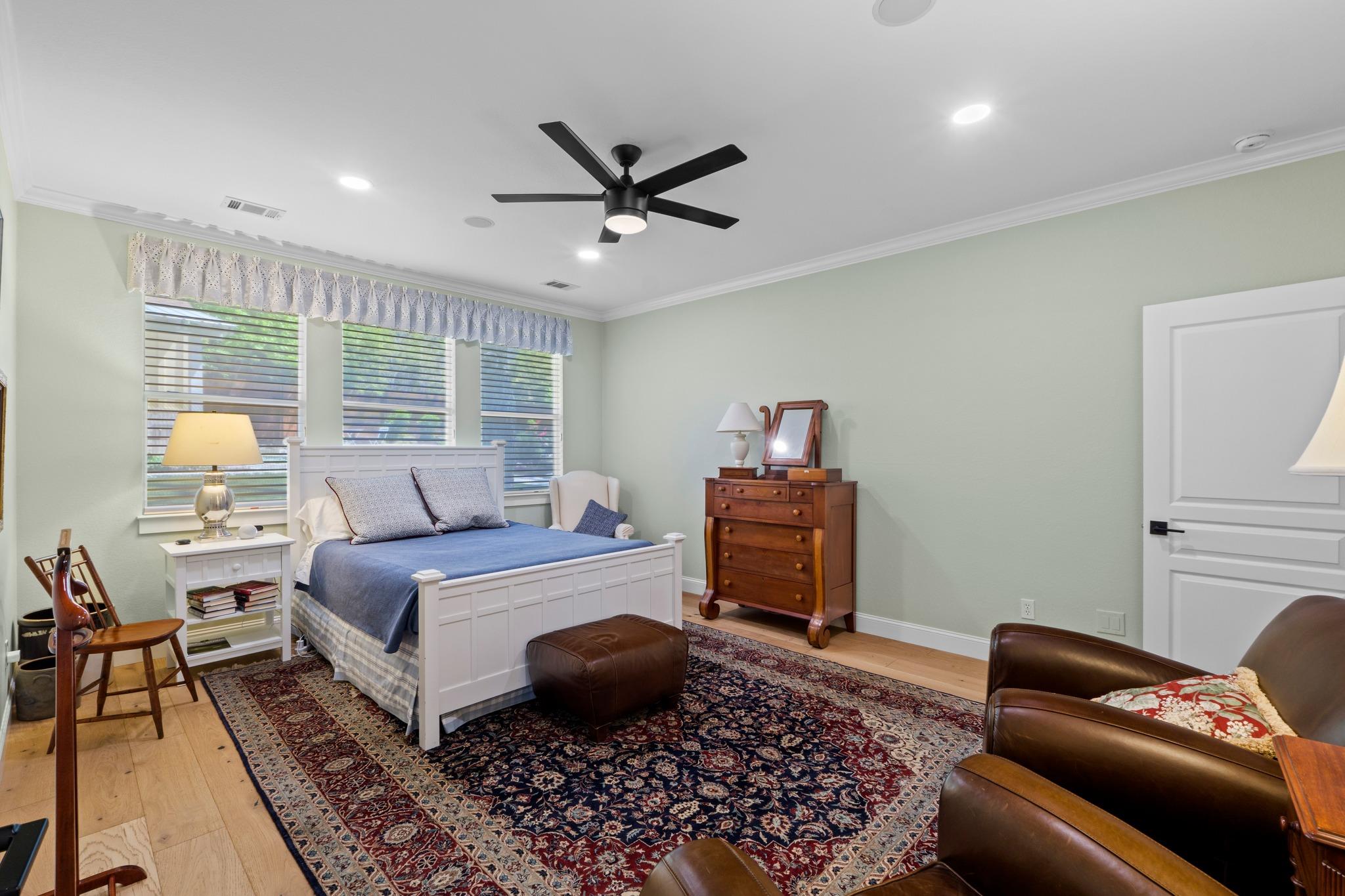 4809 Woodview Ave, Austin, TX 78756