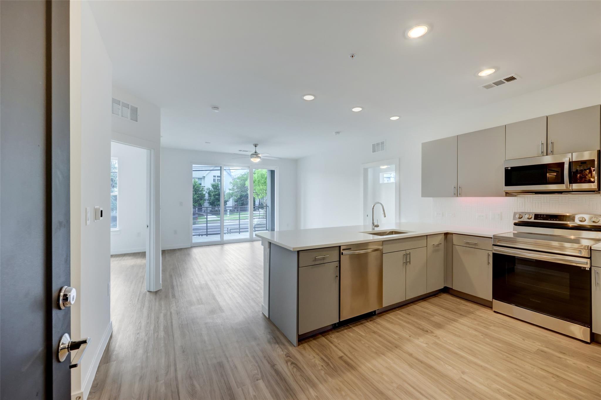 4801 Springdale Rd # 1101, Austin, TX 78723