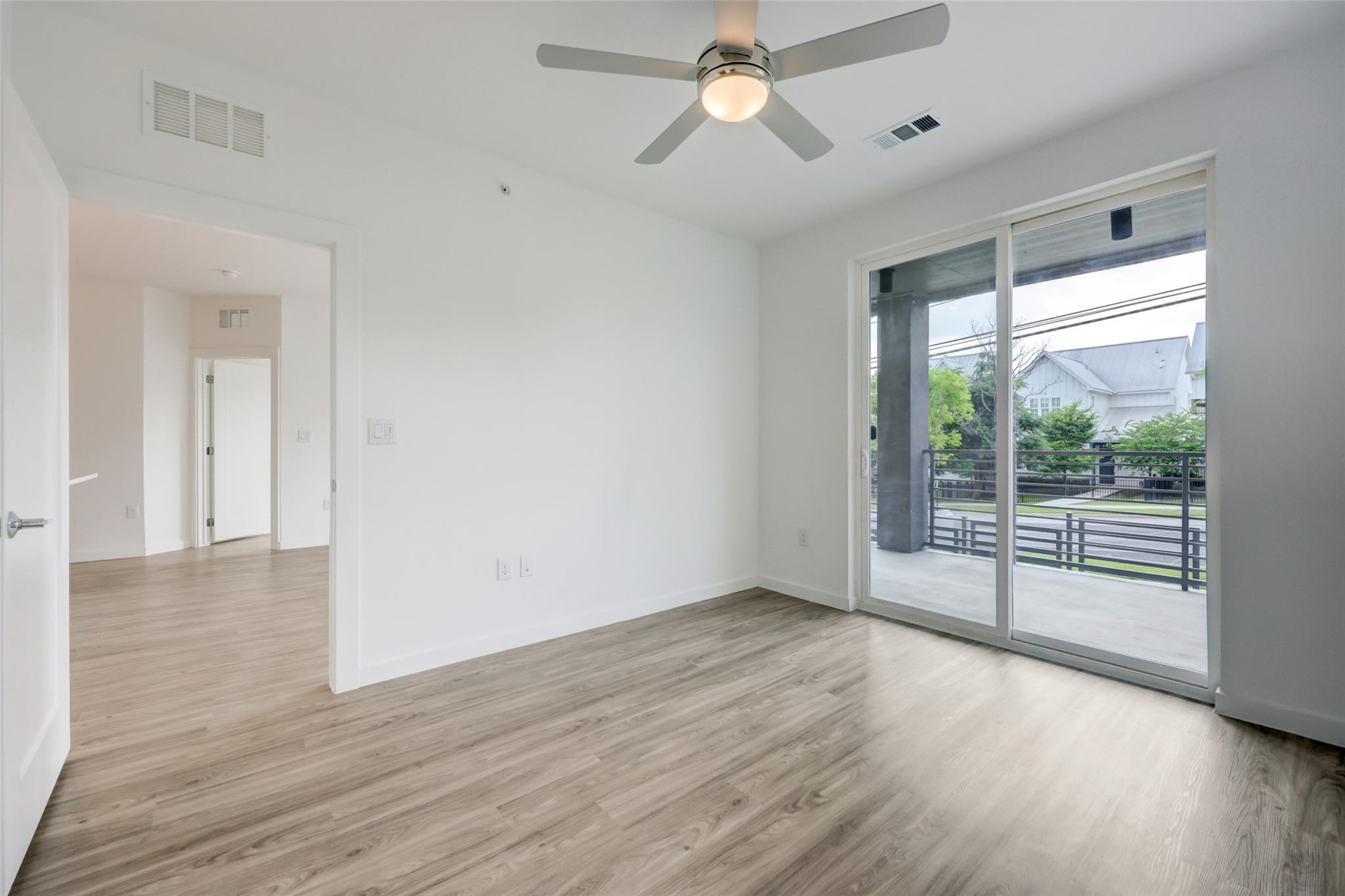 4801 Springdale Rd # 1101, Austin, TX 78723