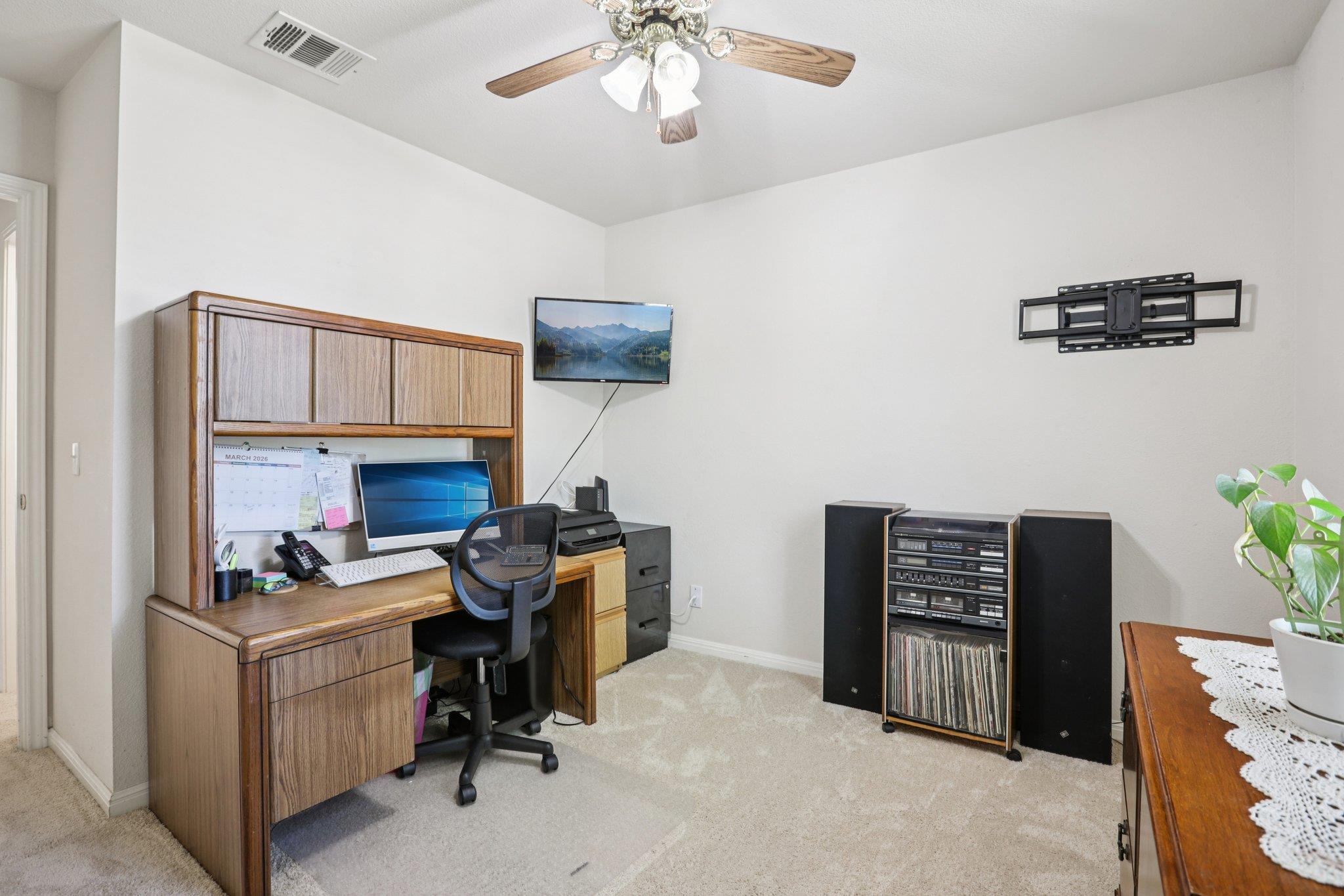 901 Kenneys Way, Round Rock, TX 78665