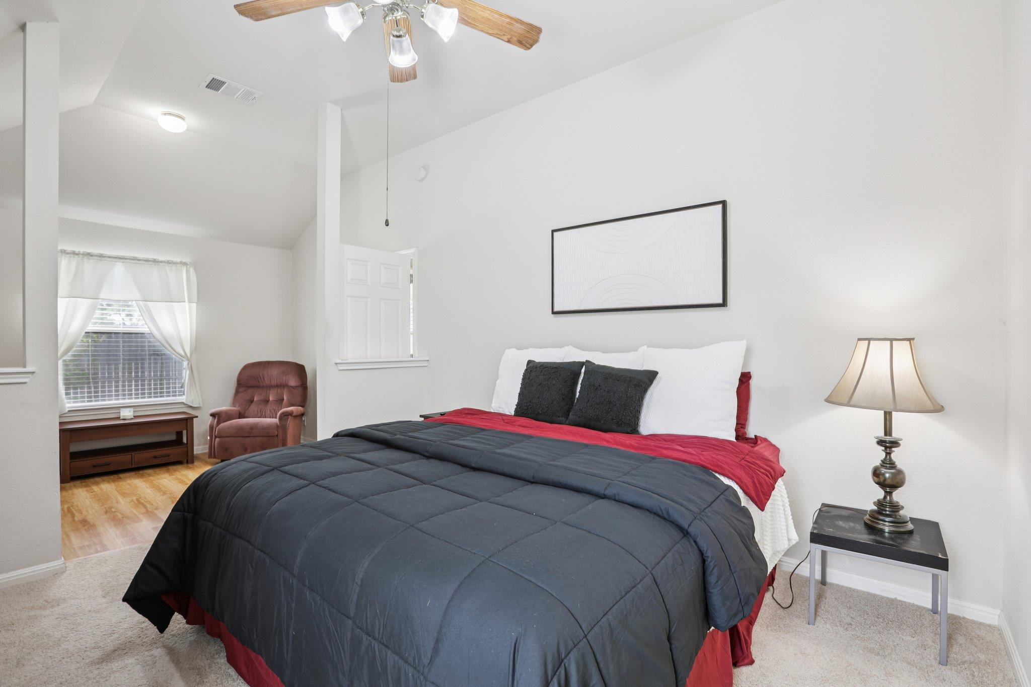 901 Kenneys Way, Round Rock, TX 78665