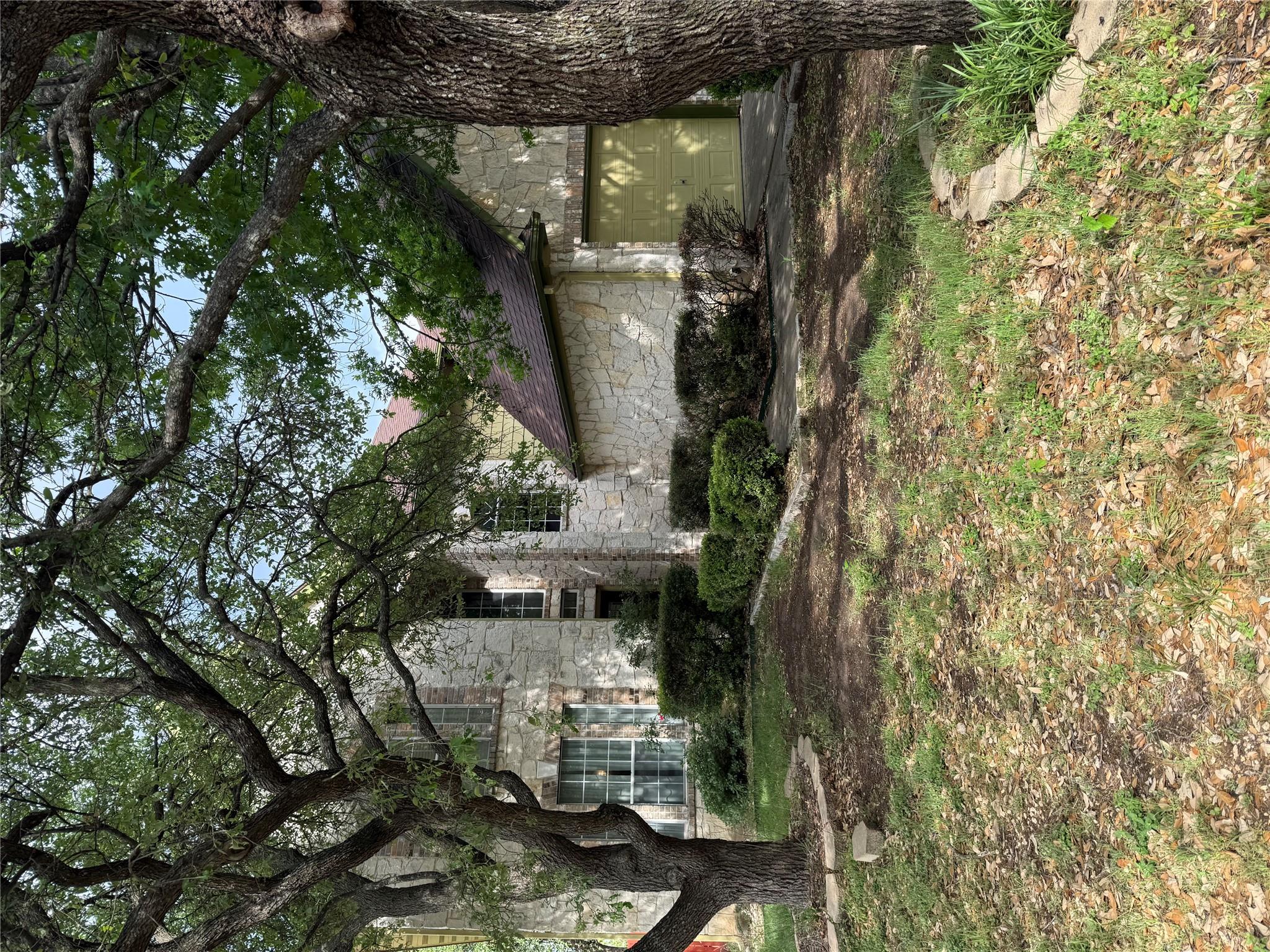 310 N Carriage Hills Dr, Georgetown, TX 78626