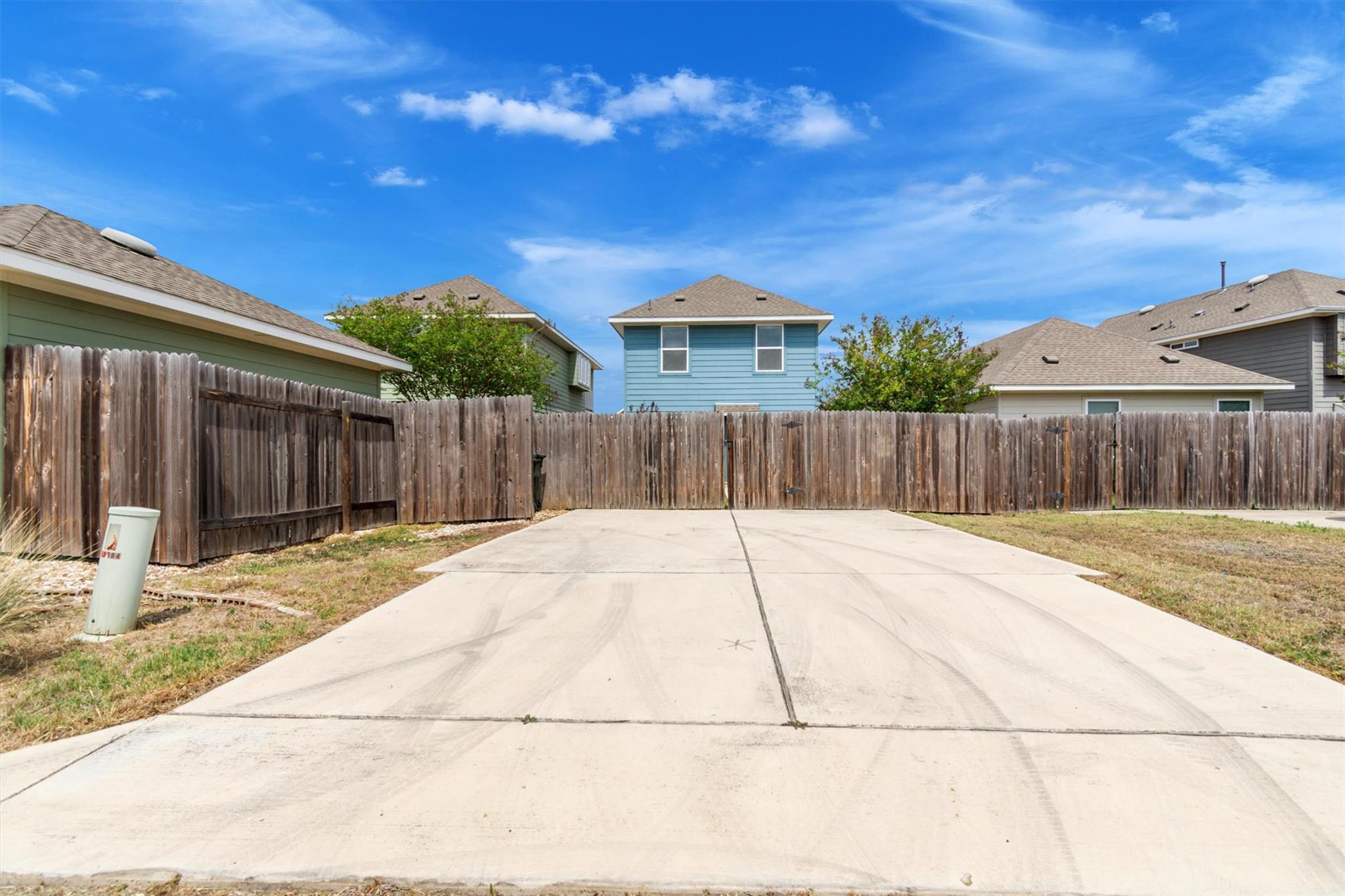 1039 Sand Post Pl, San Marcos, TX 78666
