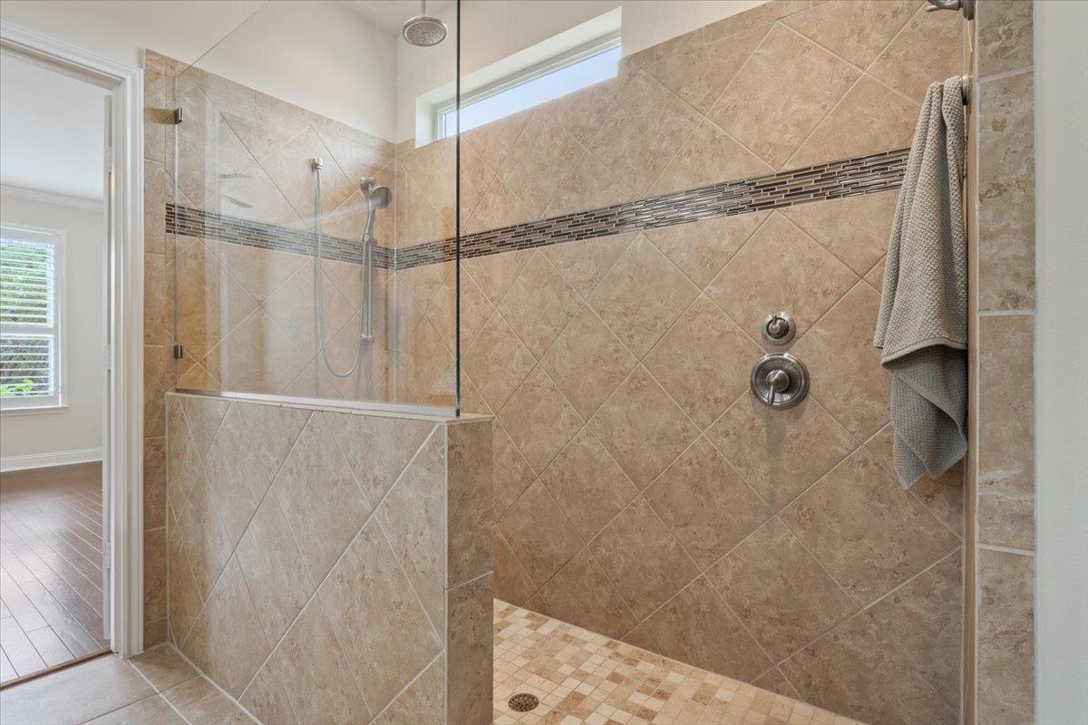 905 Mount Locke Ct, Georgetown, TX 78633