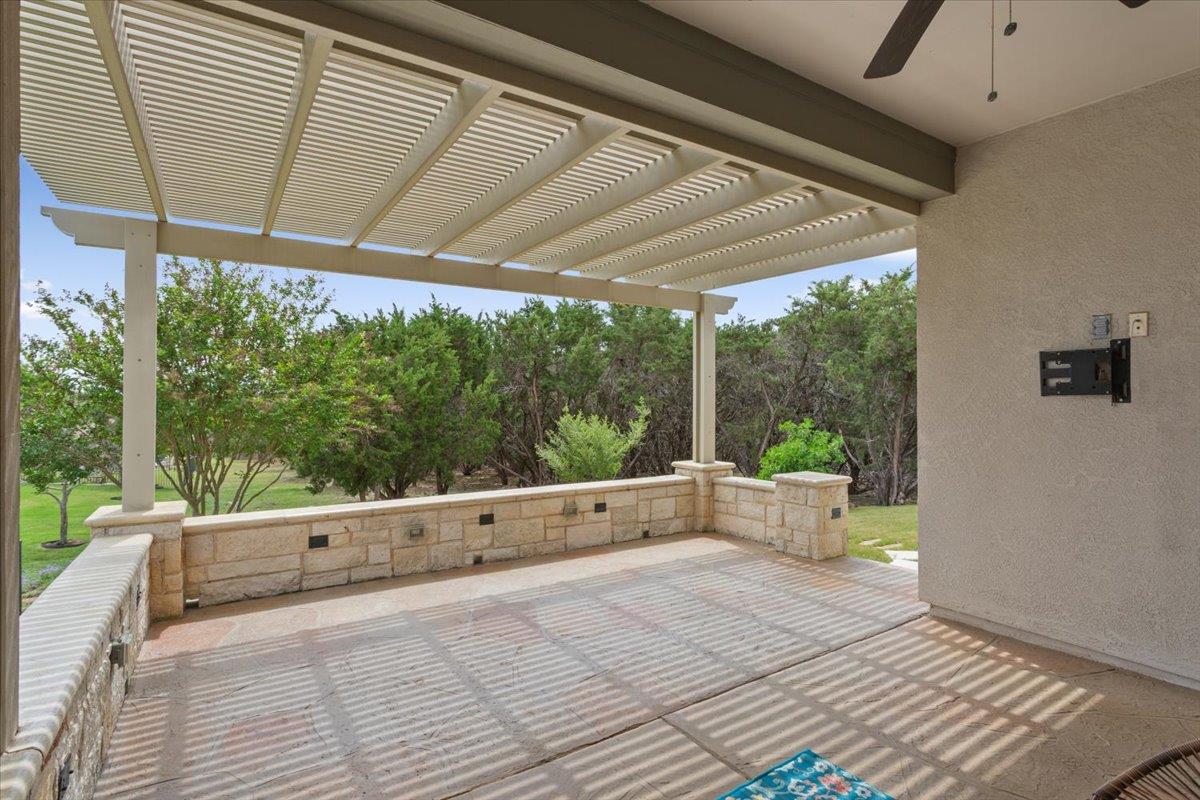 905 Mount Locke Ct, Georgetown, TX 78633