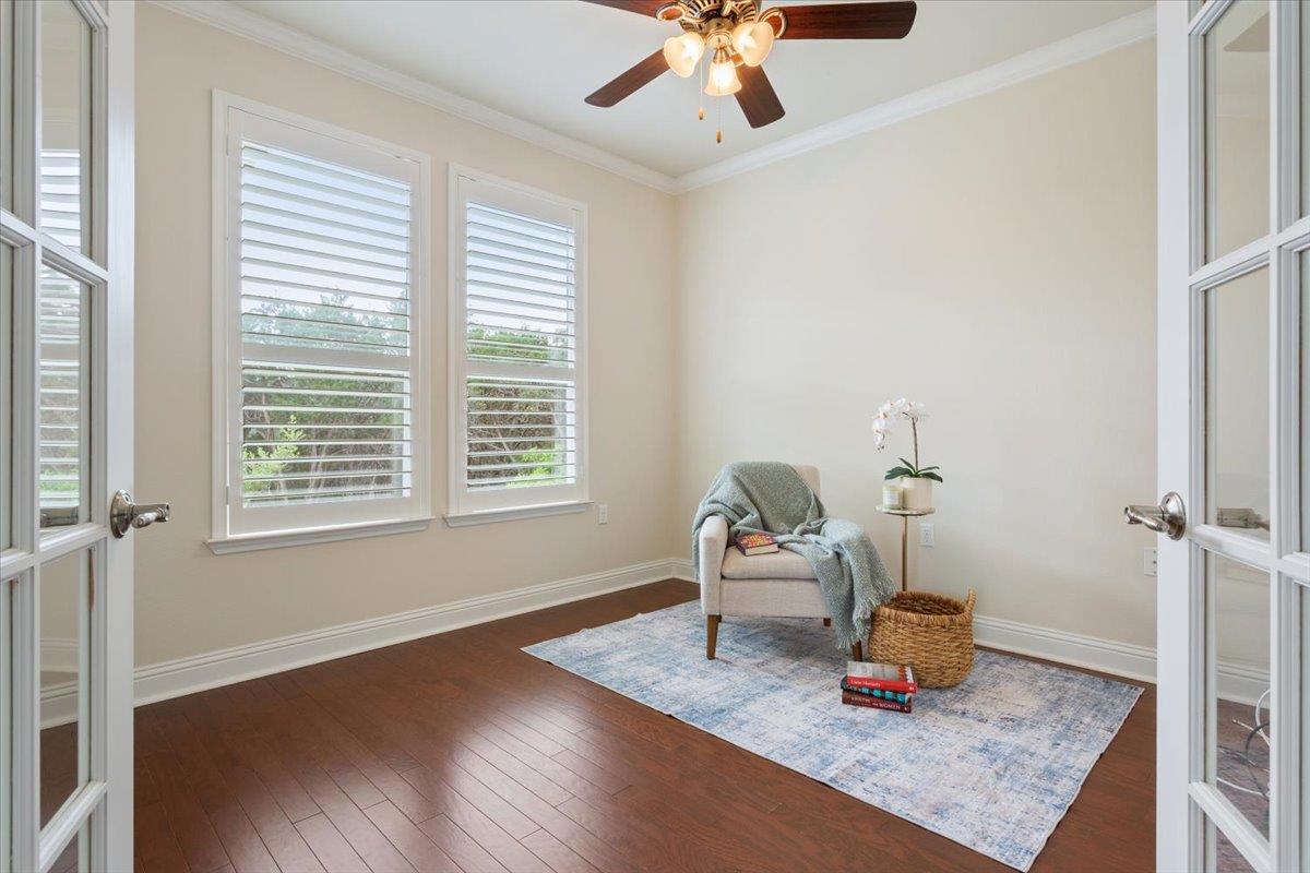 905 Mount Locke Ct, Georgetown, TX 78633