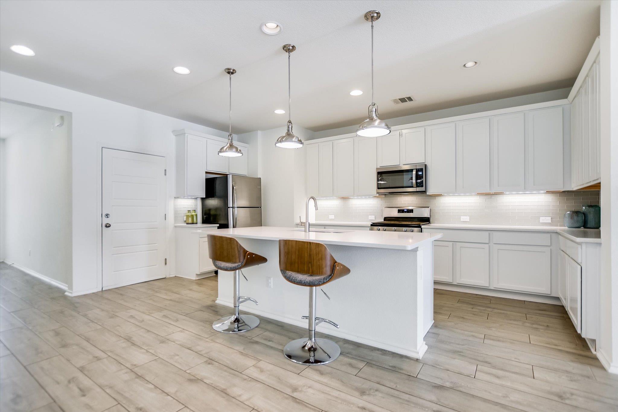 9106 Moonstone Dr, Austin, TX 78729