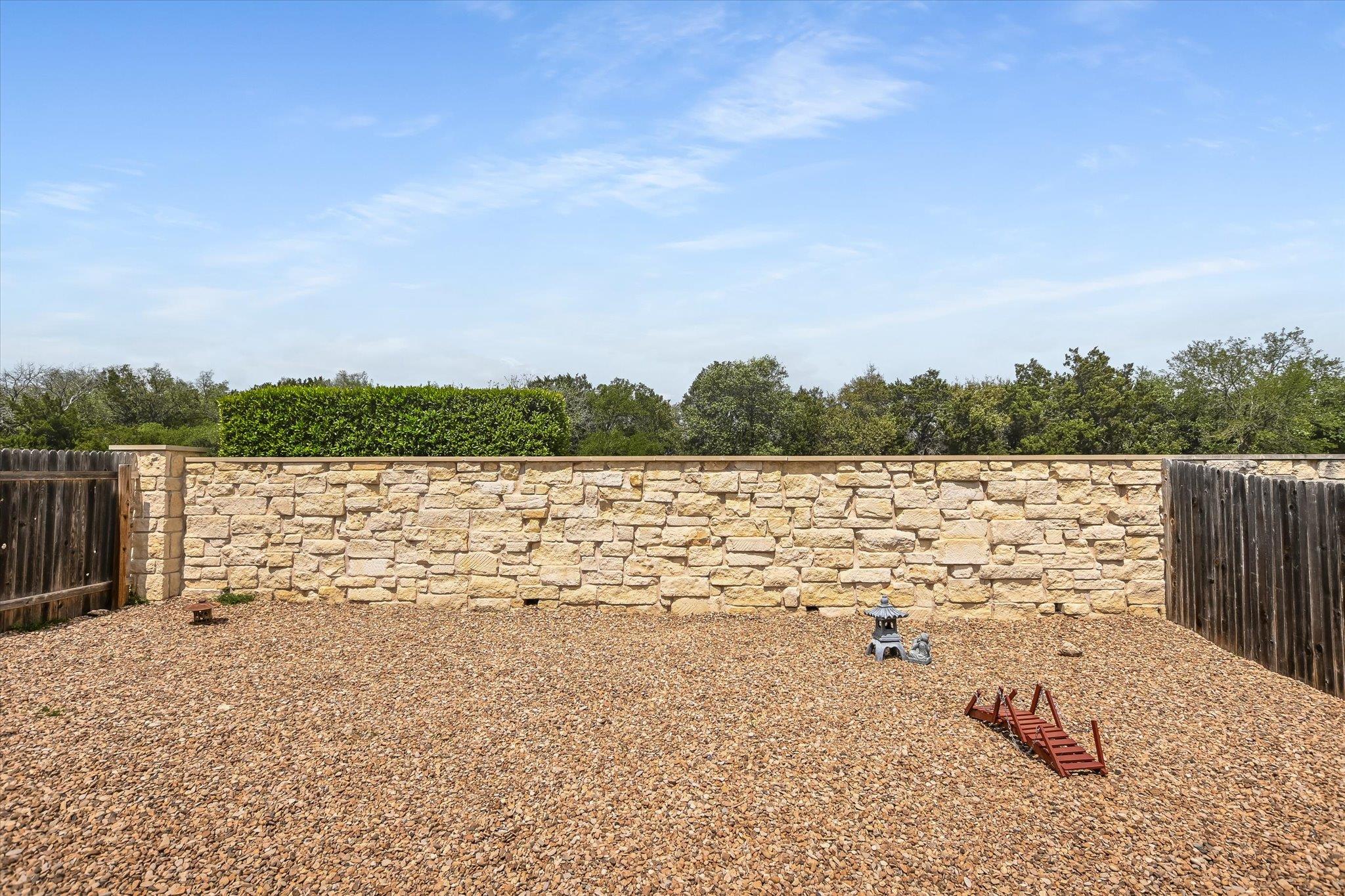 9106 Moonstone Dr, Austin, TX 78729