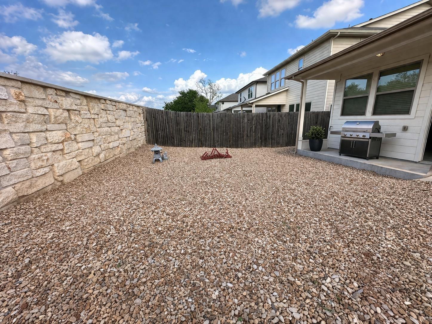 9106 Moonstone Dr, Austin, TX 78729