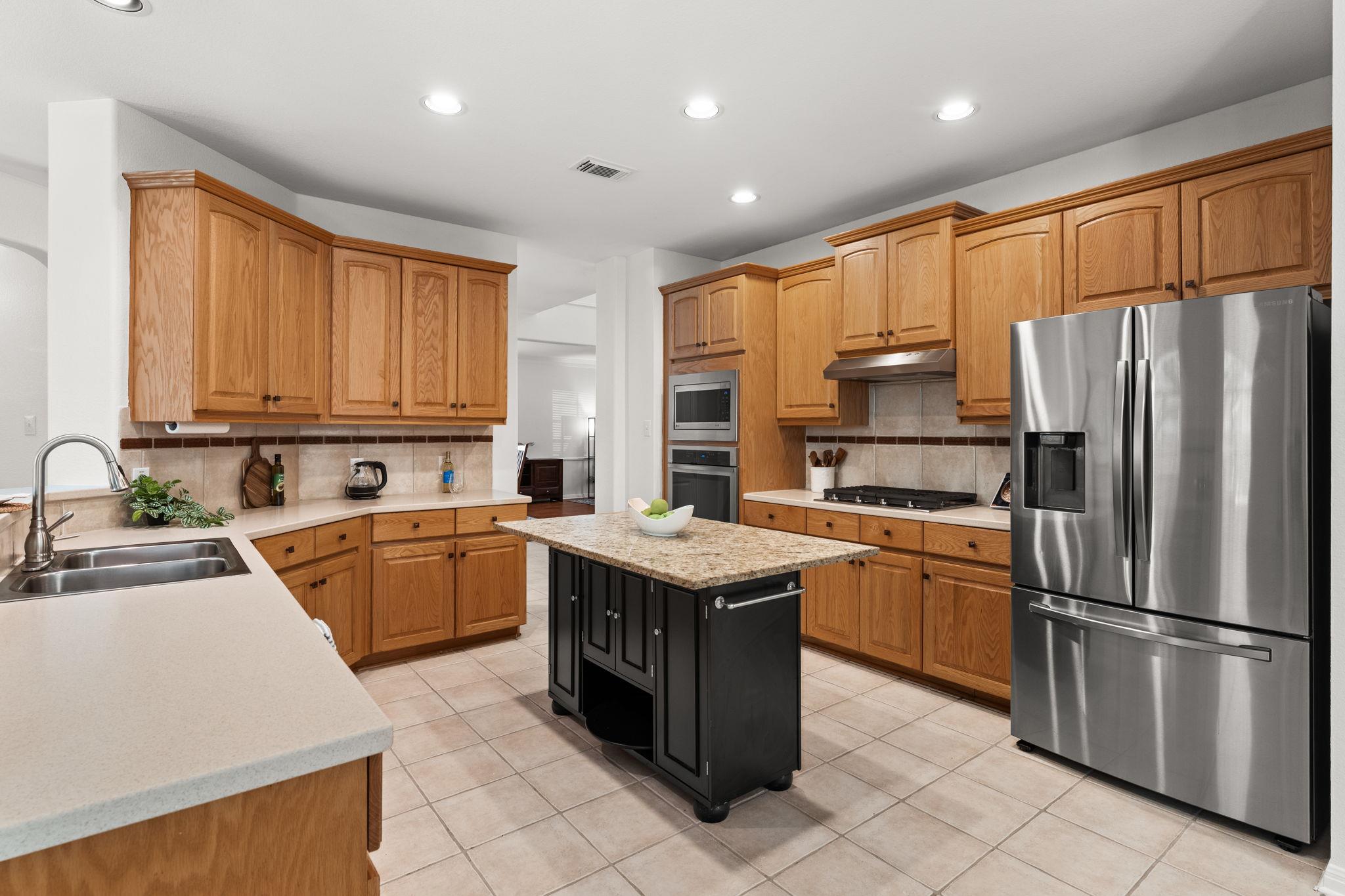 3306 Texana Ct, Round Rock, TX 78681