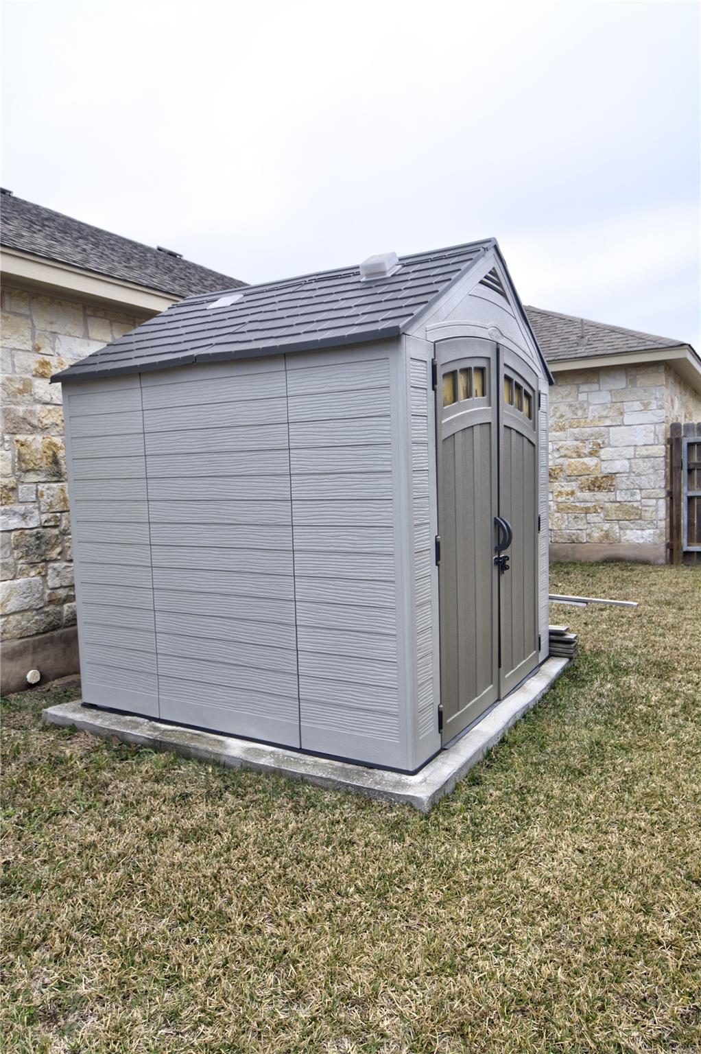 9921 Stratus Dr, Dripping Springs, TX 78620