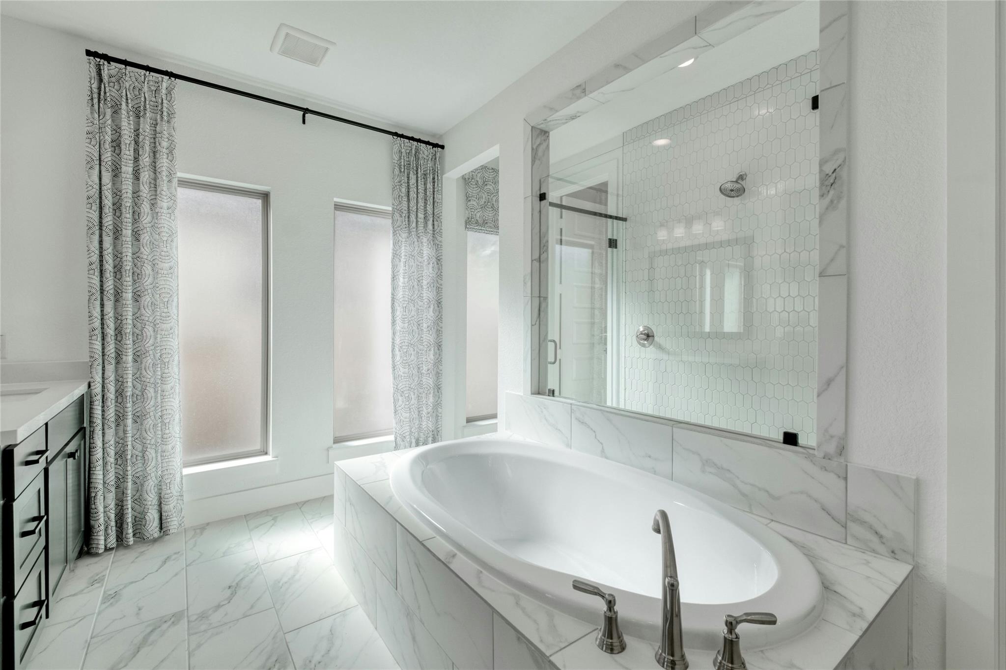 309 Langhorne Bnd, Liberty Hill, TX 78642