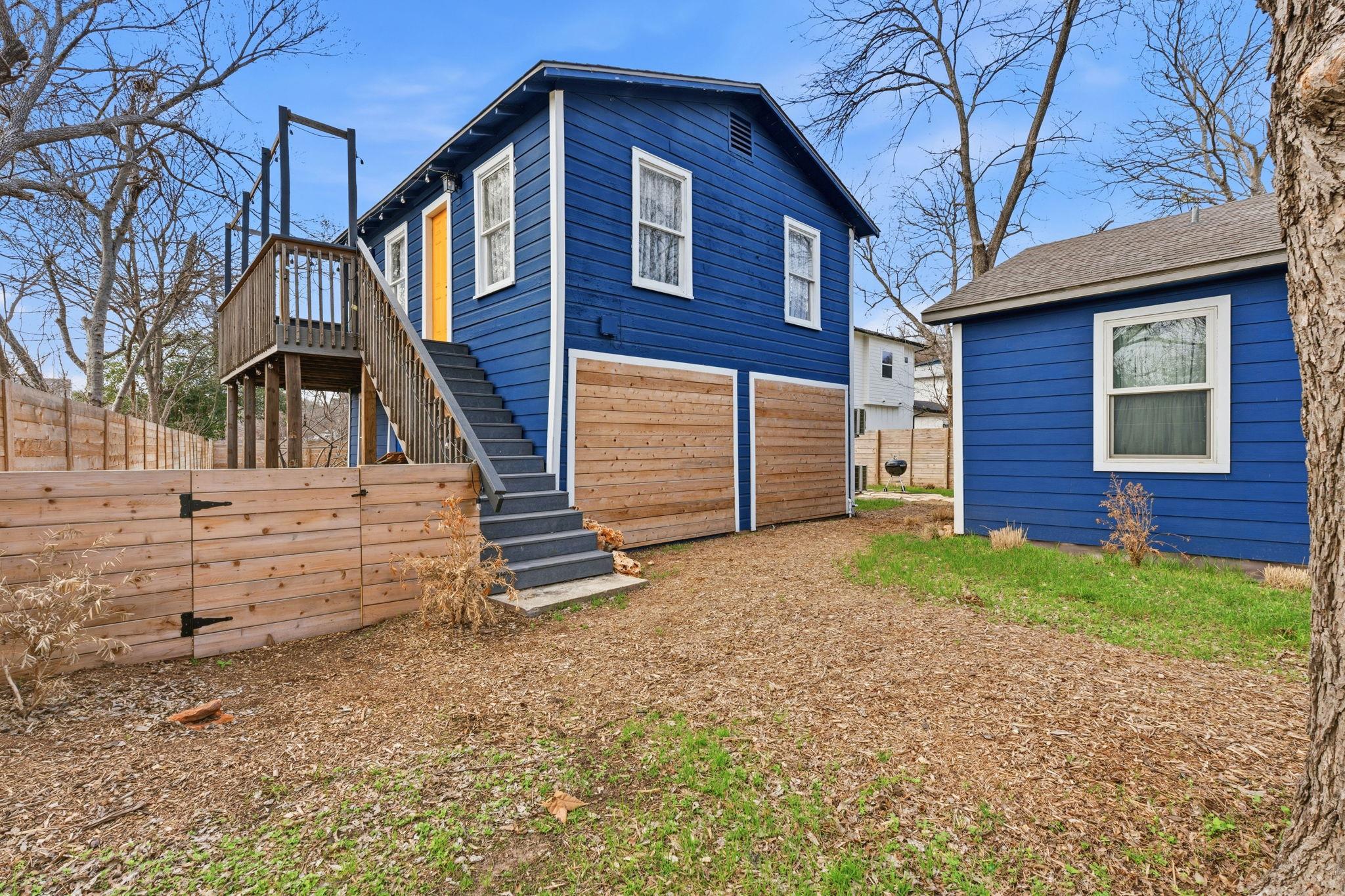 1148 Gunter St # B, Austin, TX 78721