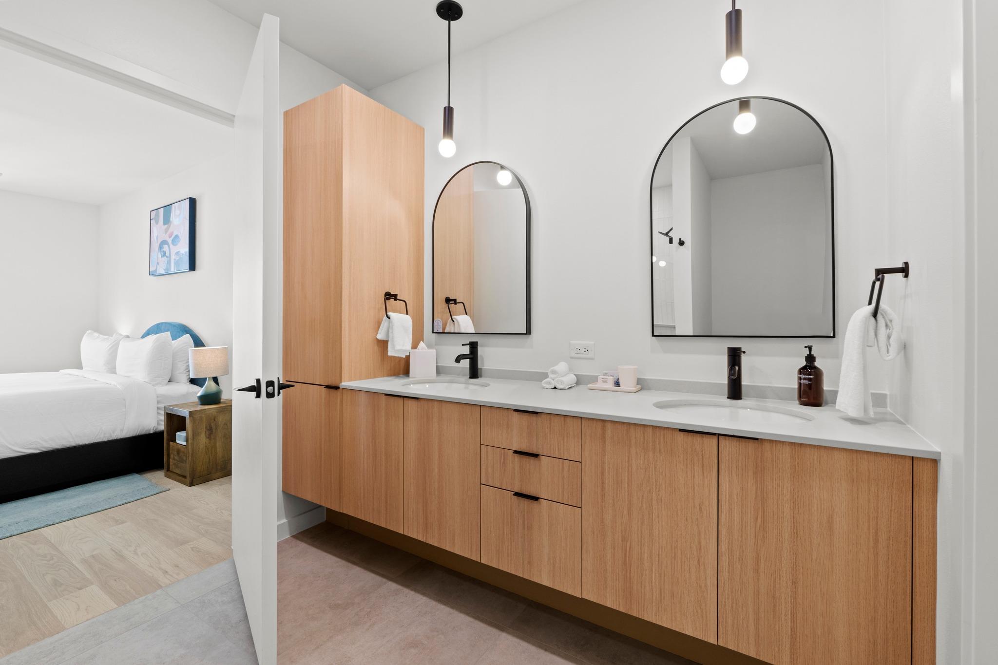 2323 S Lamar Blvd # 520, Austin, TX 78704