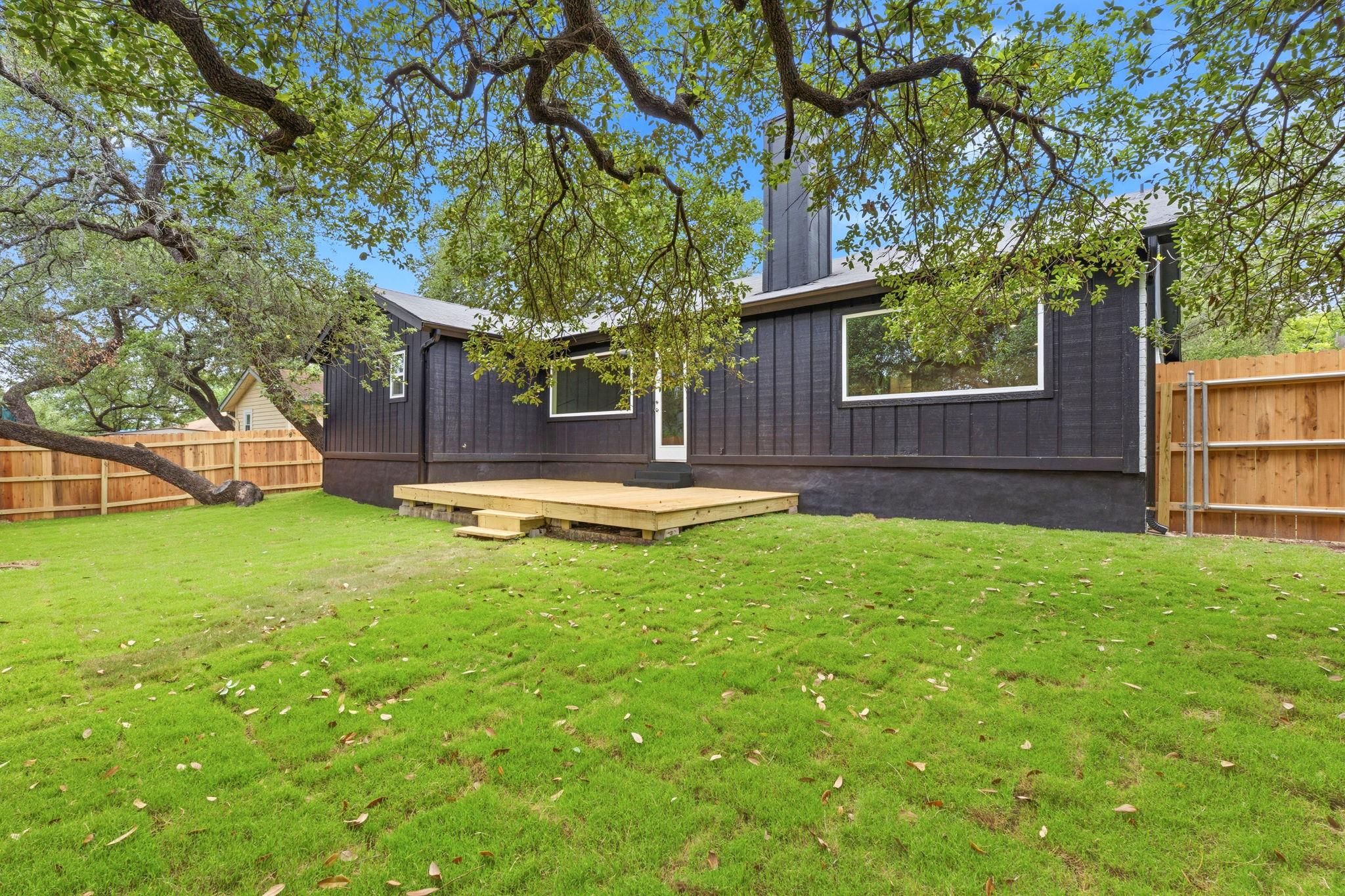 7807 Keswick Dr, Austin, TX 78745