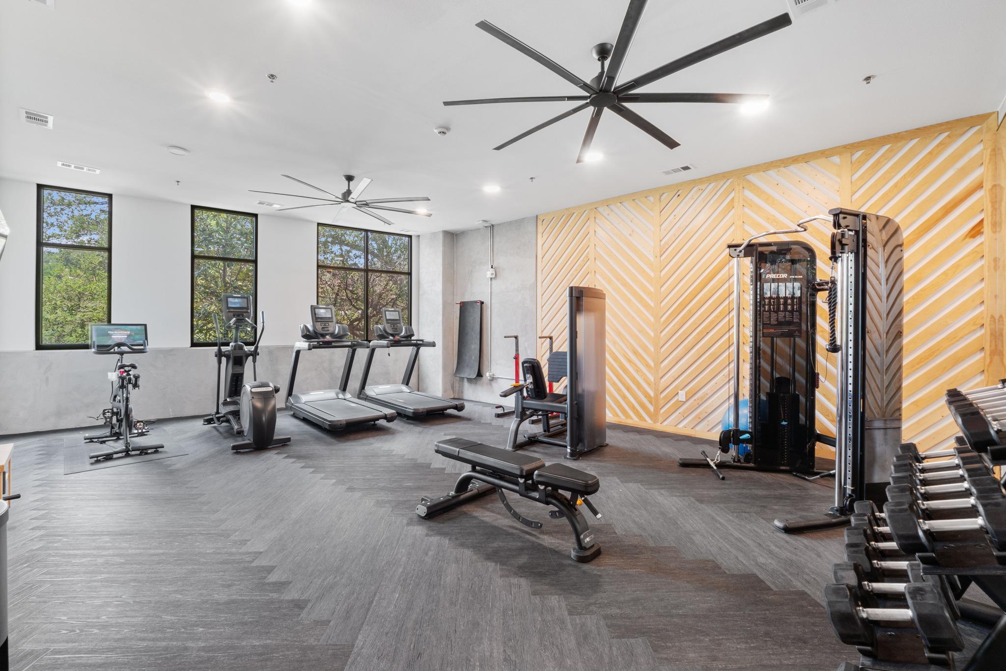 2500 Longview St # 103, Austin, TX 78705