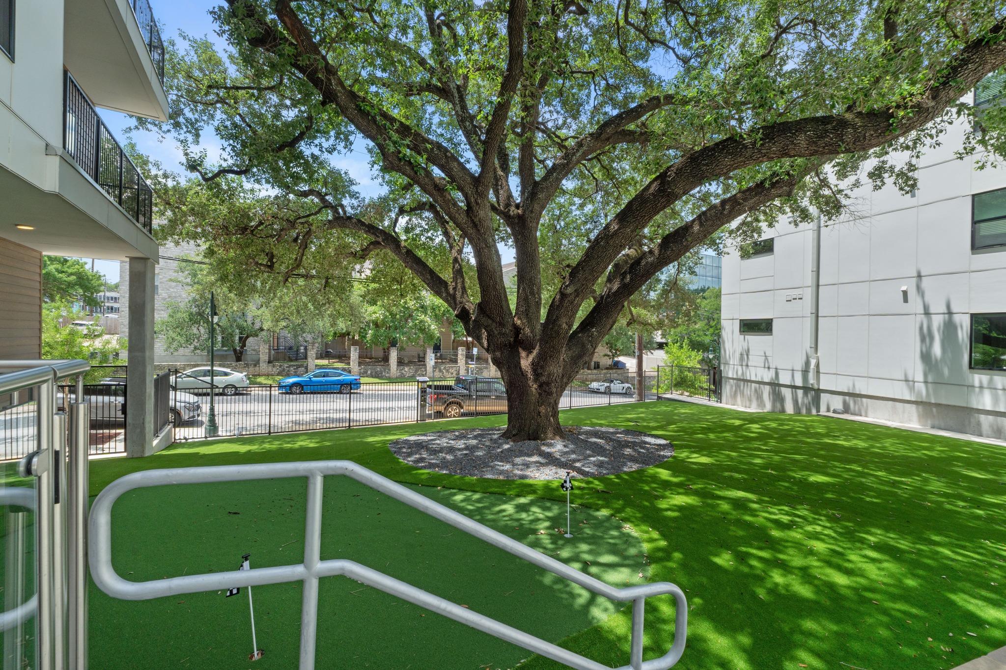 2500 Longview St # 103, Austin, TX 78705