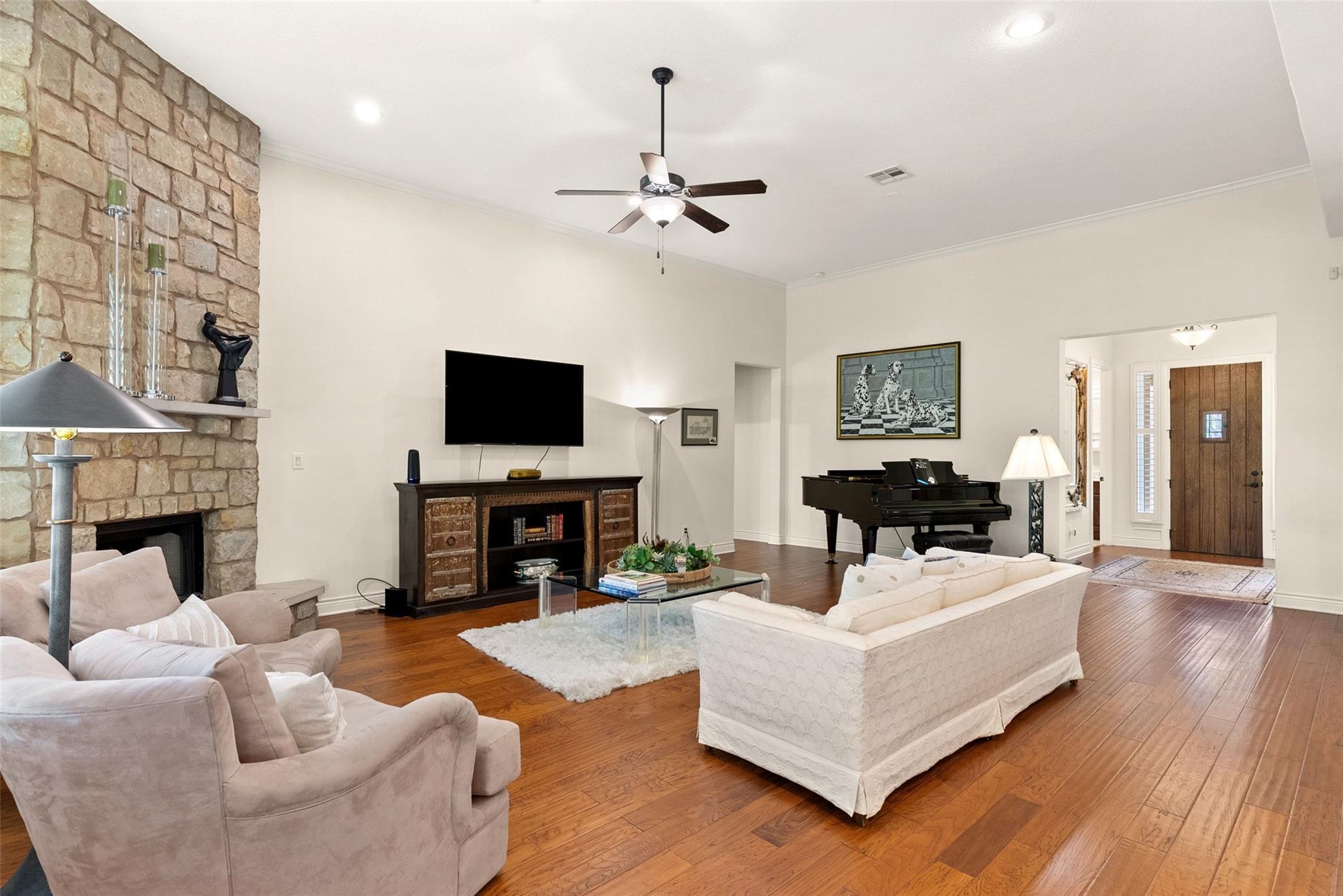 205 Amiata Ave # 96, Lakeway, TX 78734