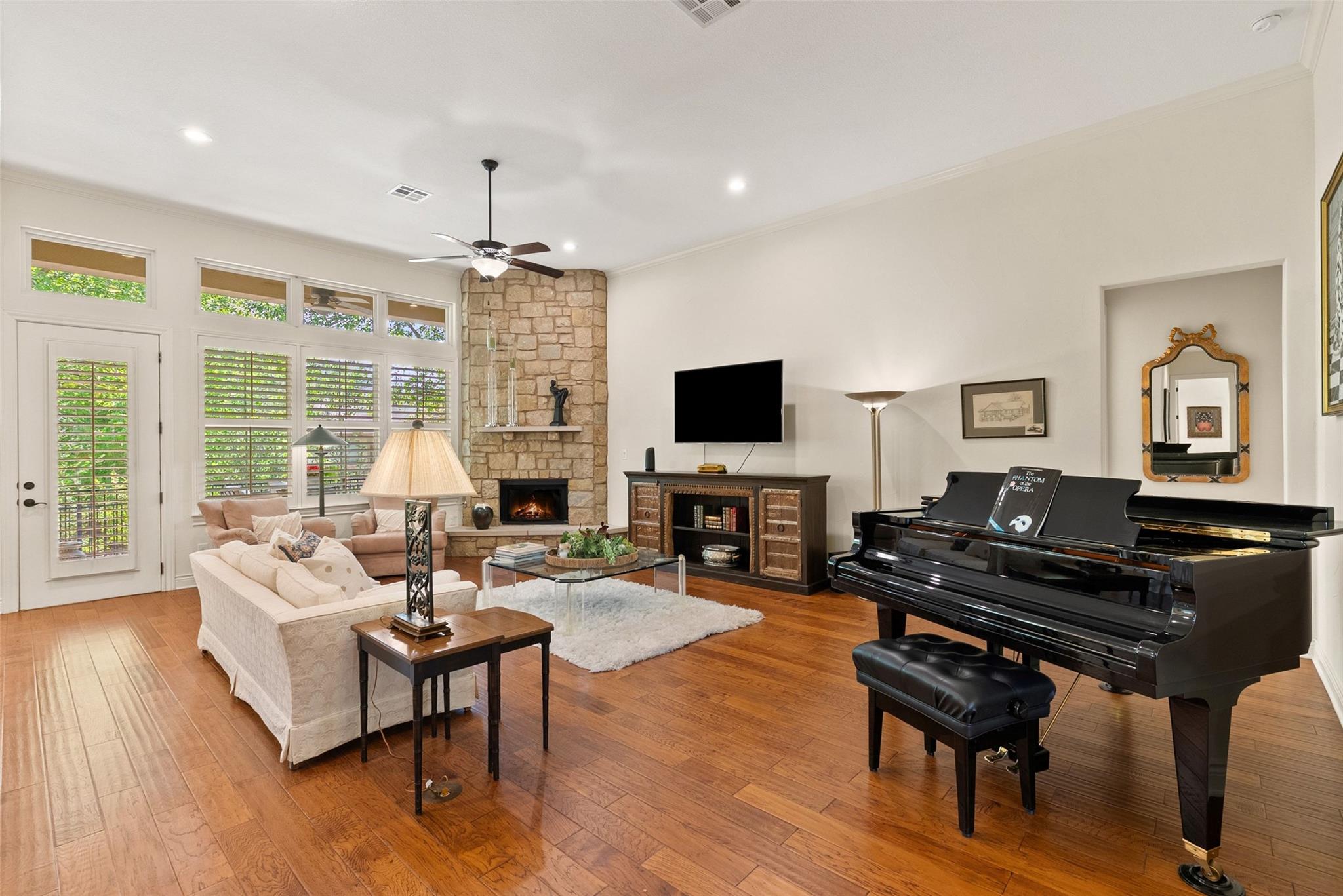 205 Amiata Ave # 96, Lakeway, TX 78734