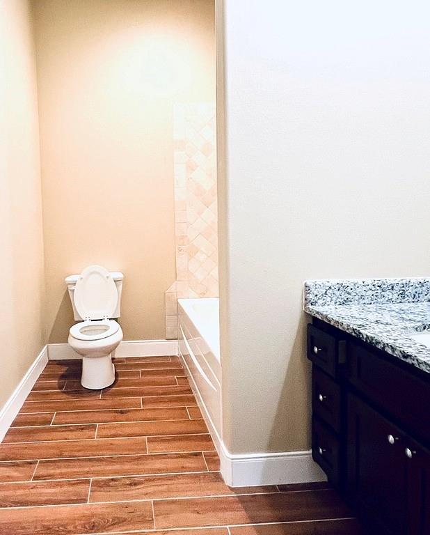 1417 W State Highway 71 # E, La Grange, TX 78945