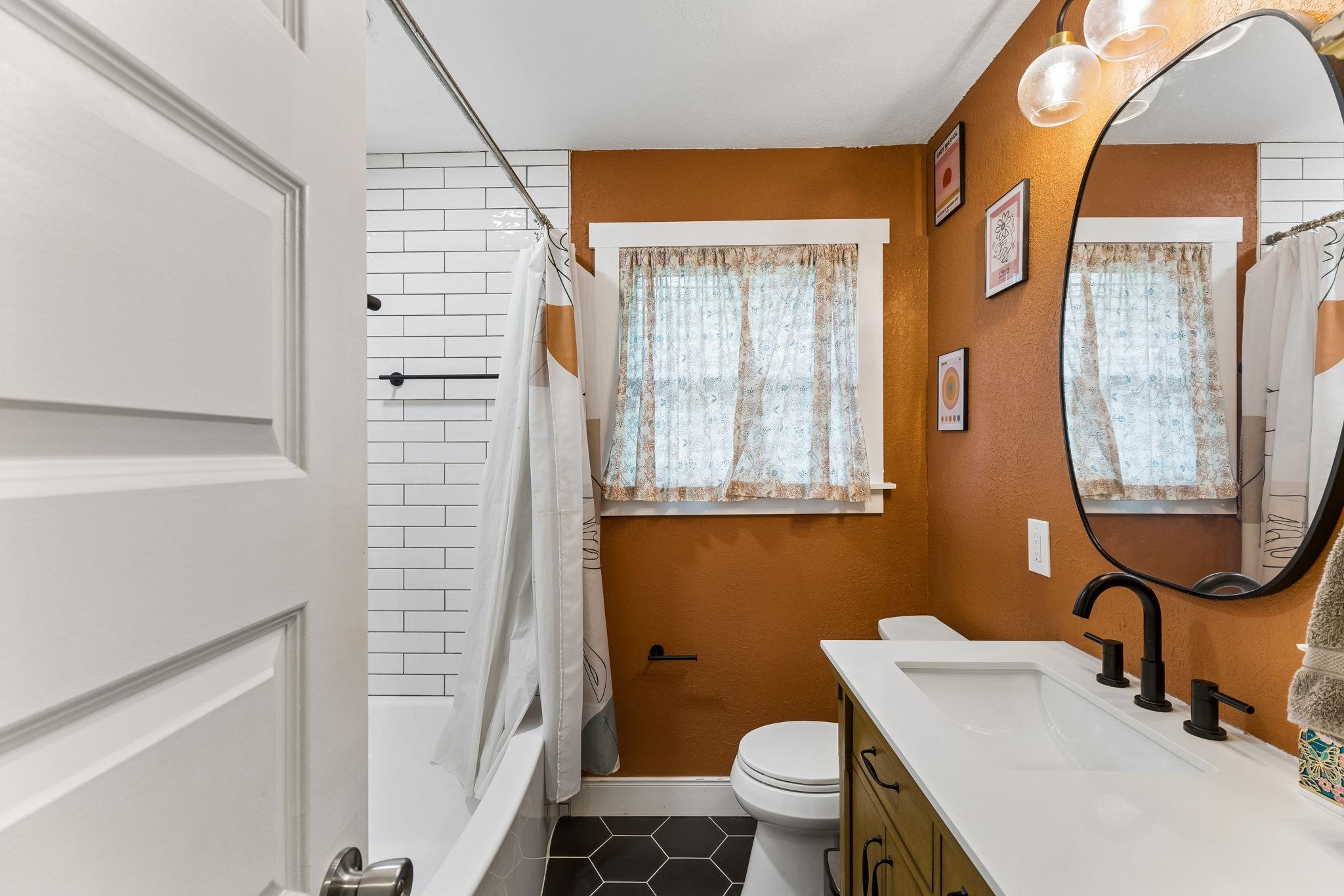 12747 Burson Dr, Manchaca, TX 78652