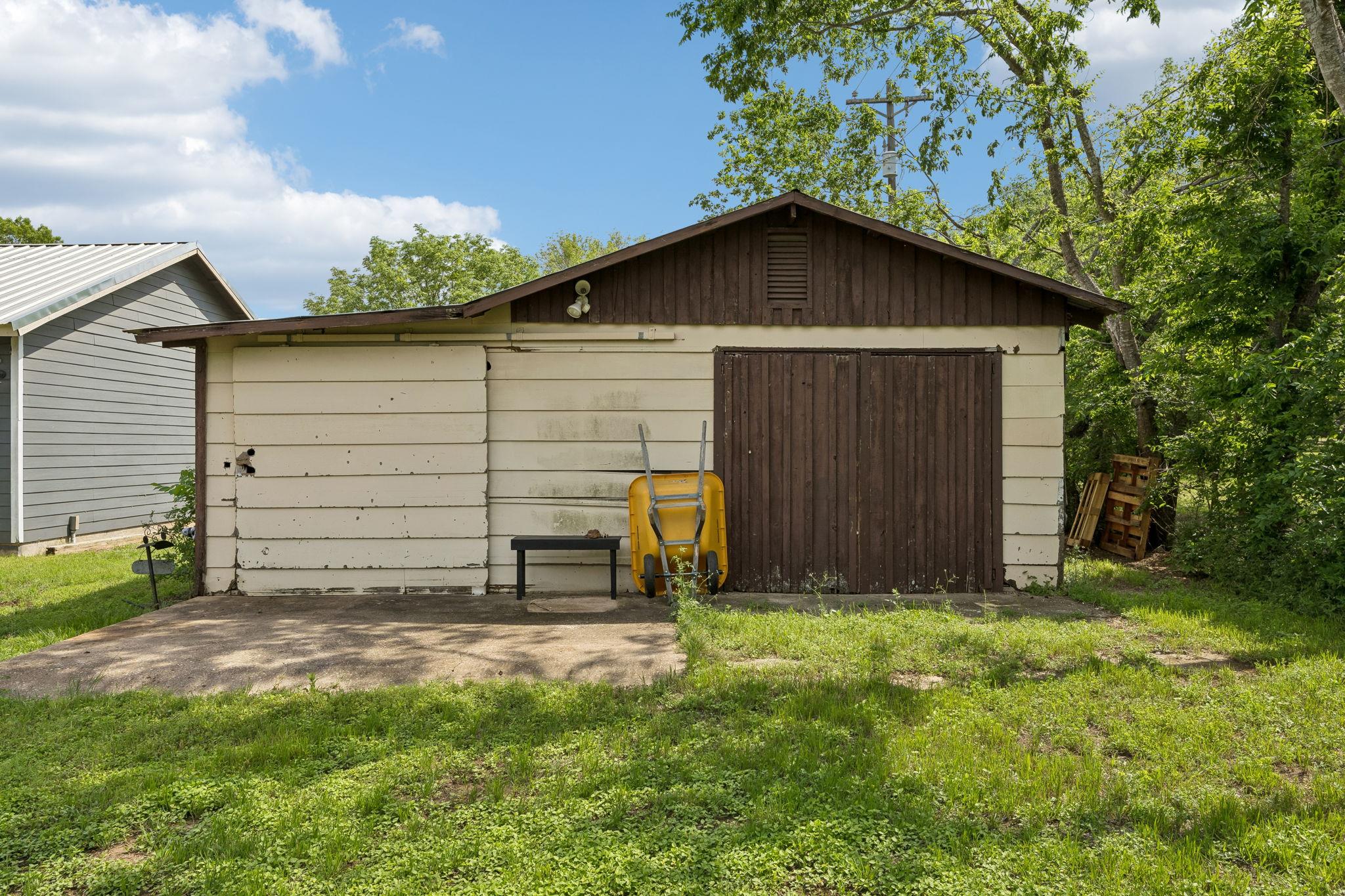 12747 Burson Dr, Manchaca, TX 78652