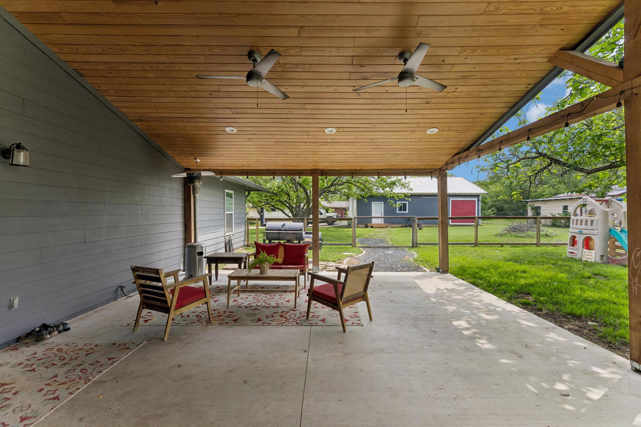 12747 Burson Dr, Manchaca, TX 78652