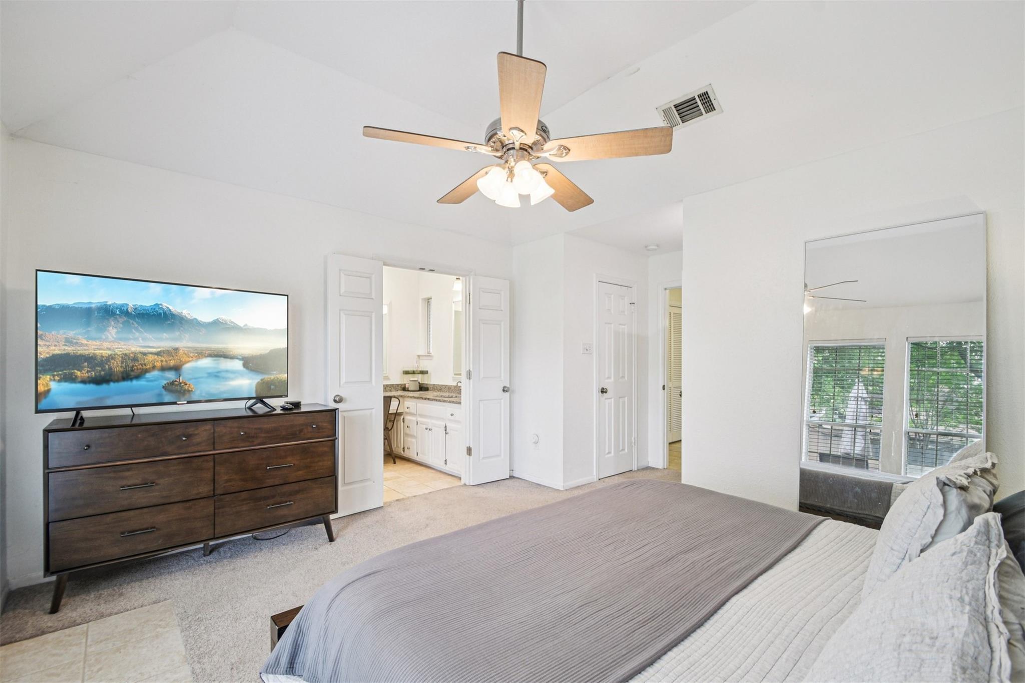 5833 Secrest Dr, Austin, TX 78759