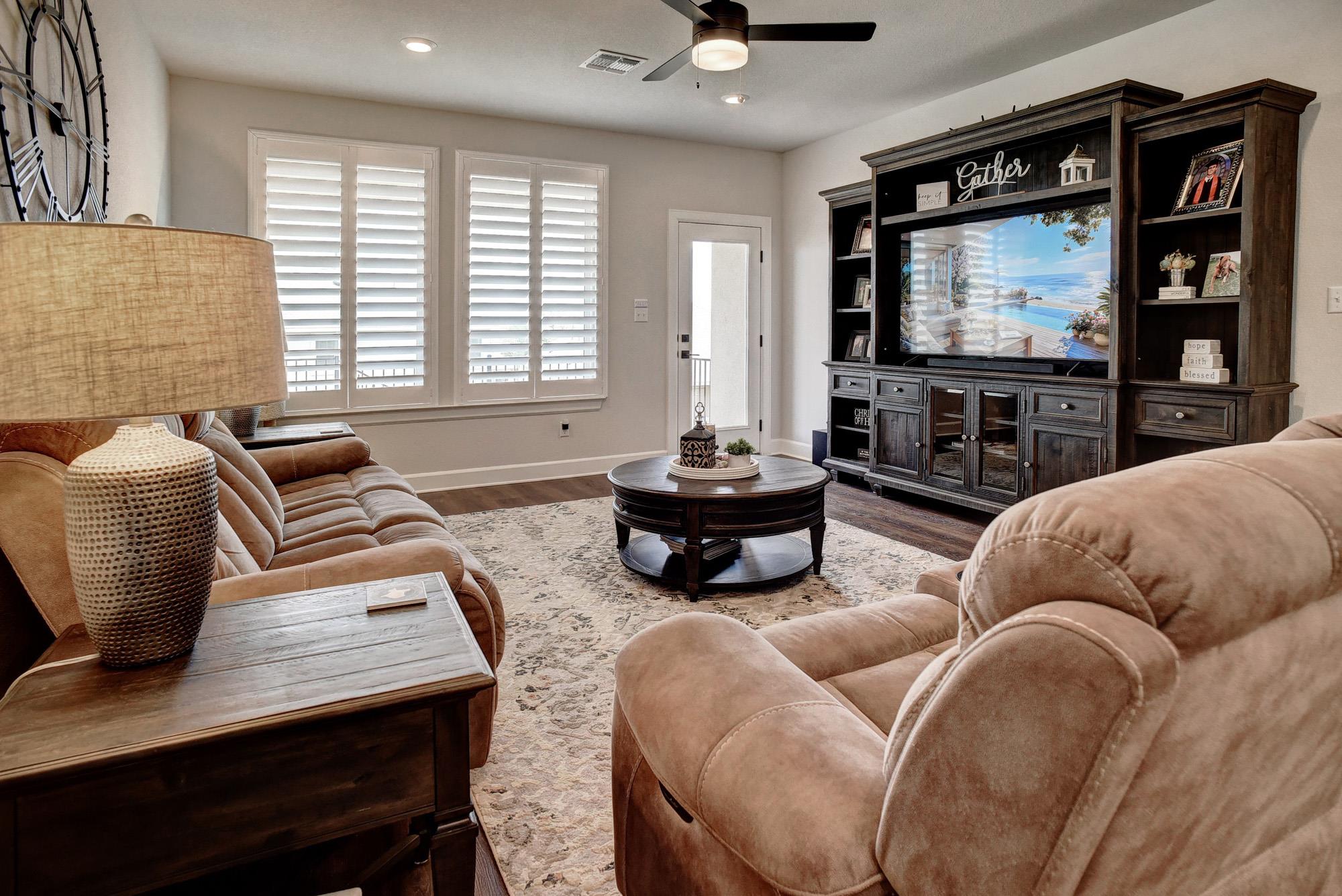 113 Cibolo Creek Loop, Bastrop, TX 78602