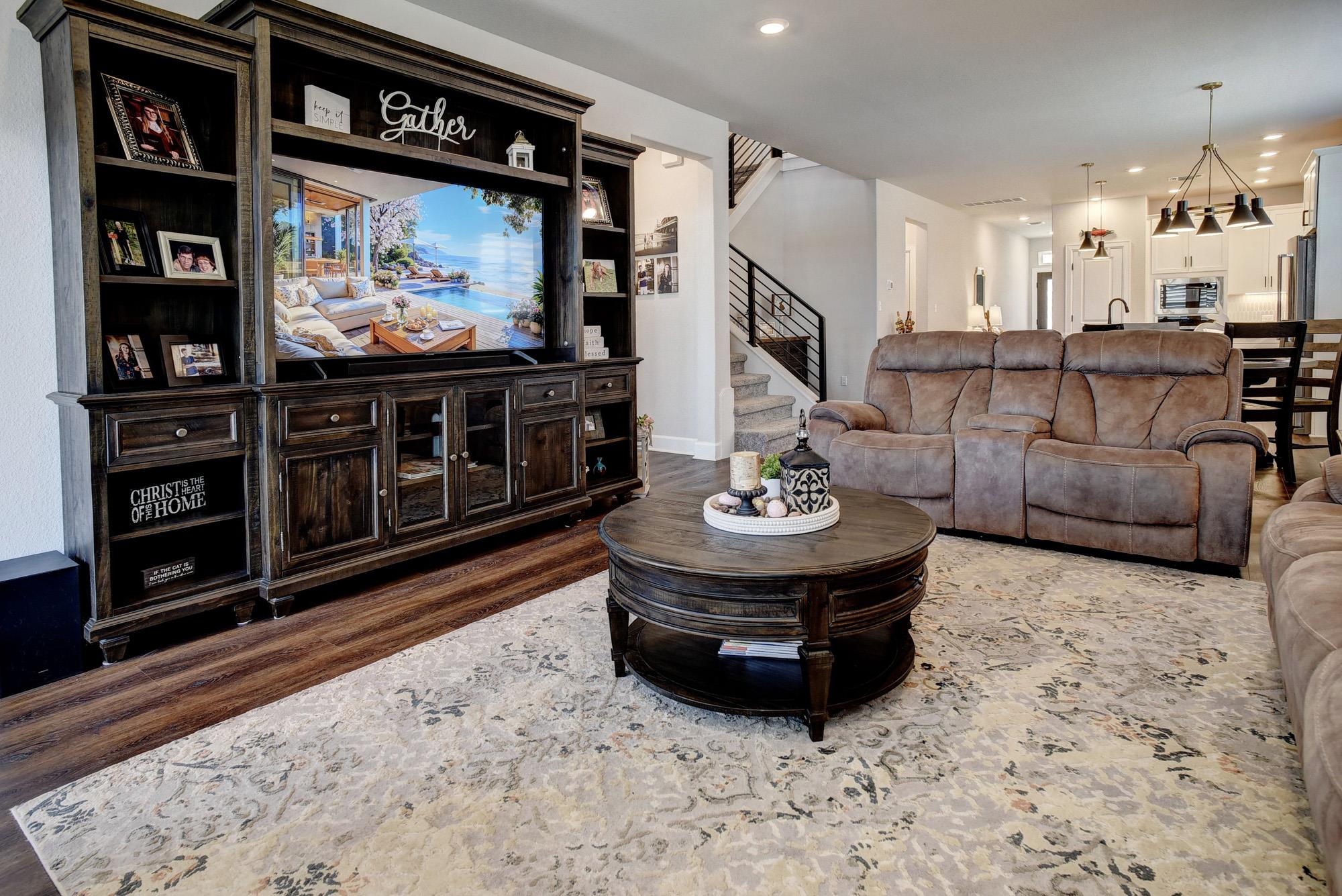 113 Cibolo Creek Loop, Bastrop, TX 78602