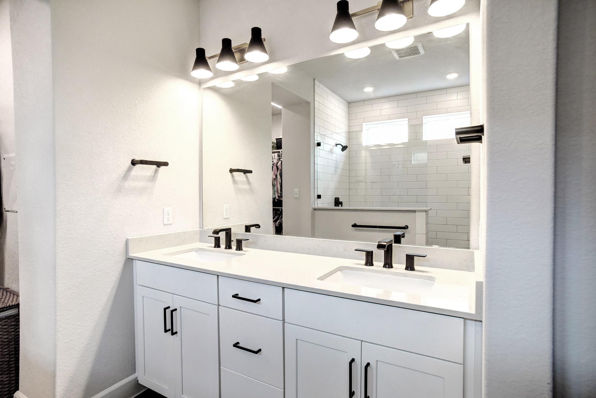 113 Cibolo Creek Loop, Bastrop, TX 78602