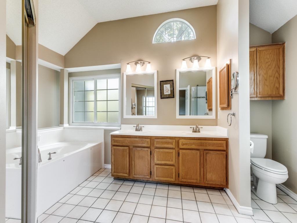 7709 Vail Valley Dr, Austin, TX 78749