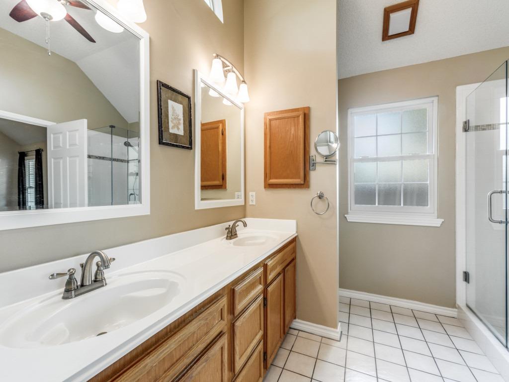 7709 Vail Valley Dr, Austin, TX 78749