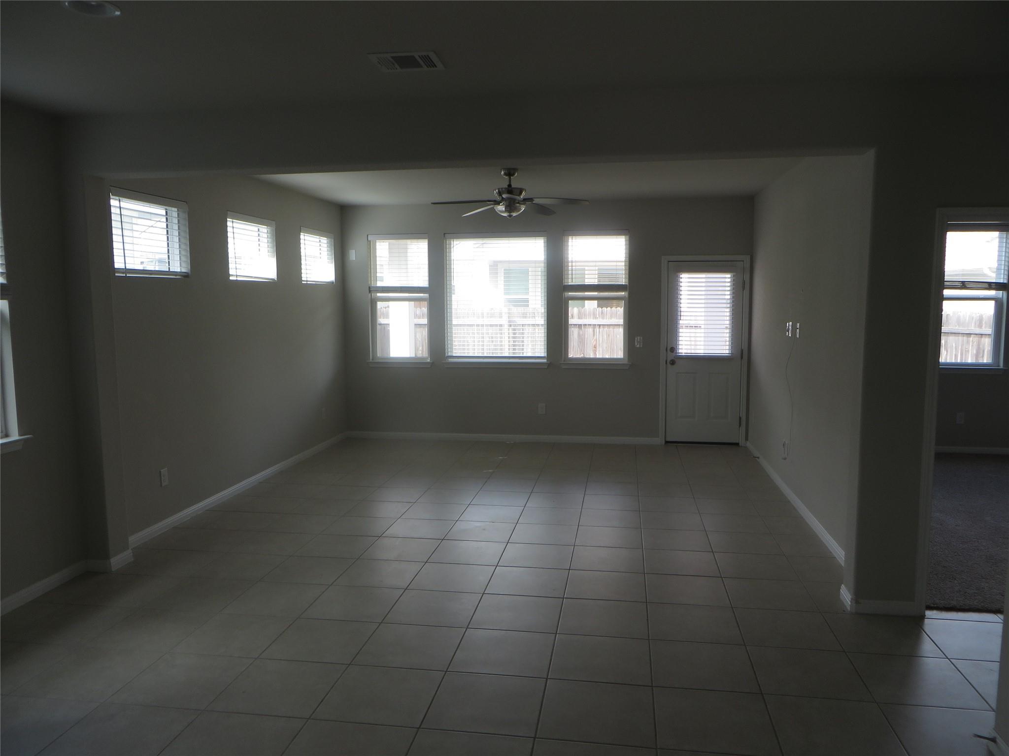 301 La Escalera Dr, Leander, TX 78641
