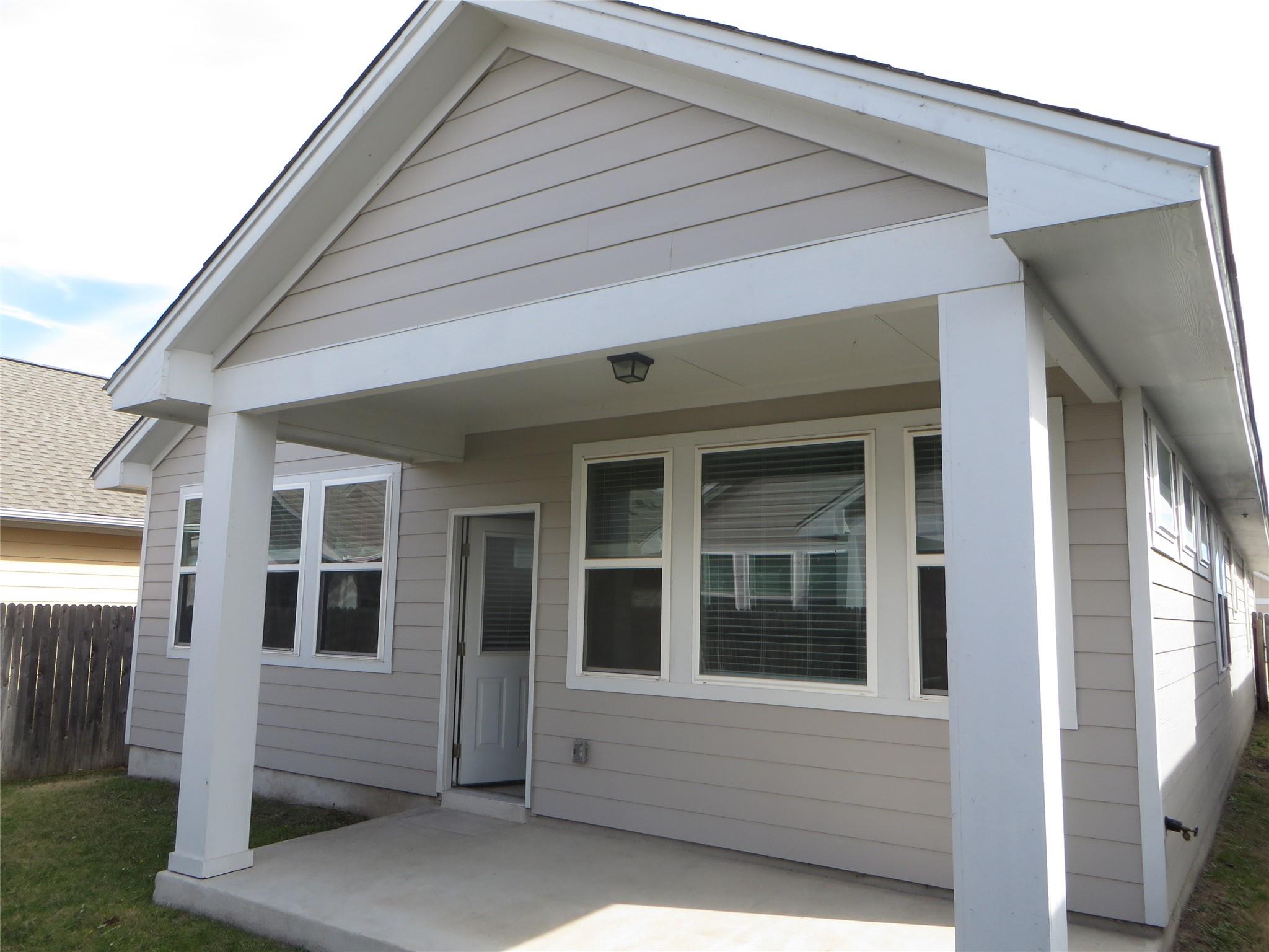 301 La Escalera Dr, Leander, TX 78641