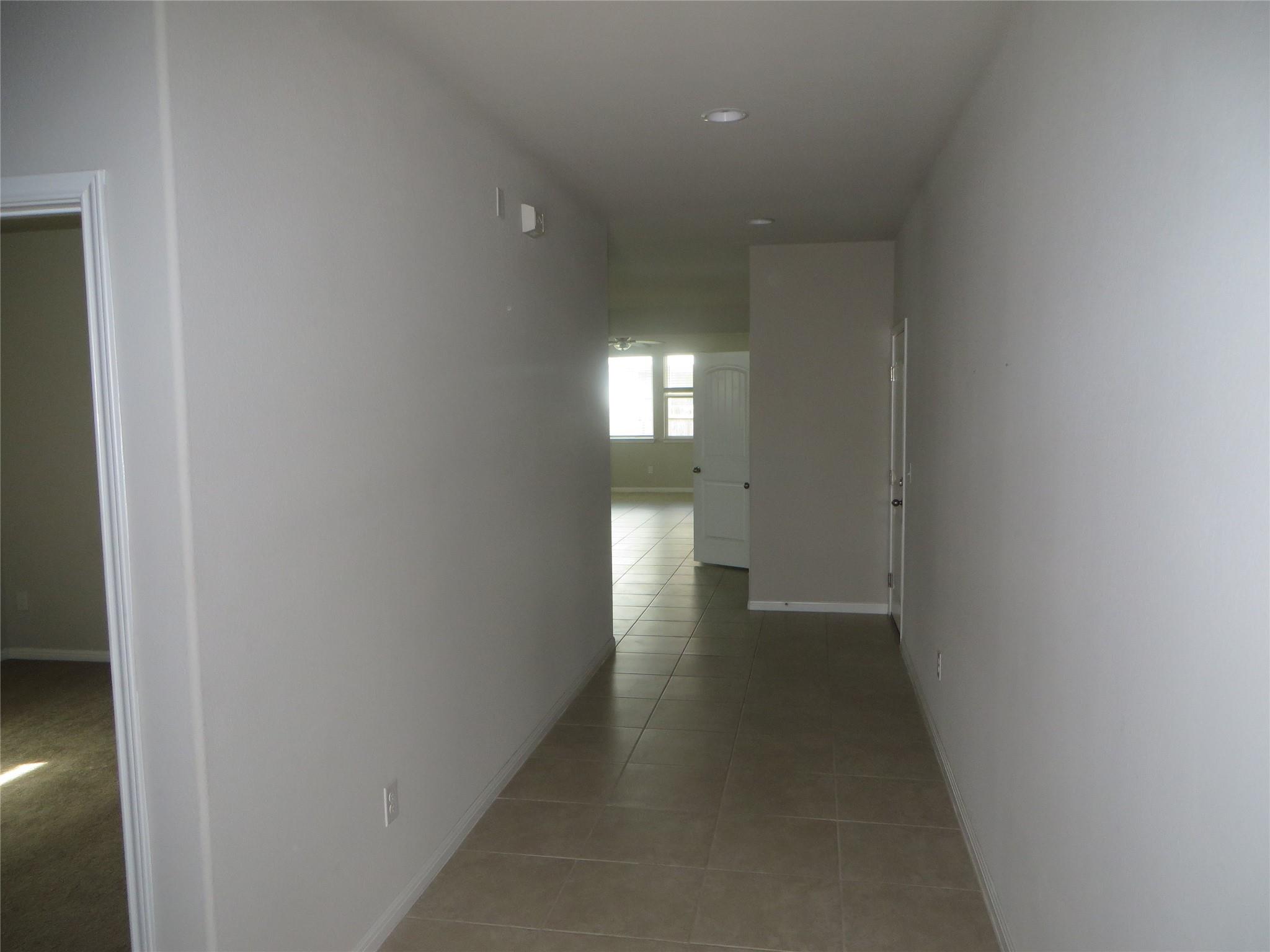 301 La Escalera Dr, Leander, TX 78641