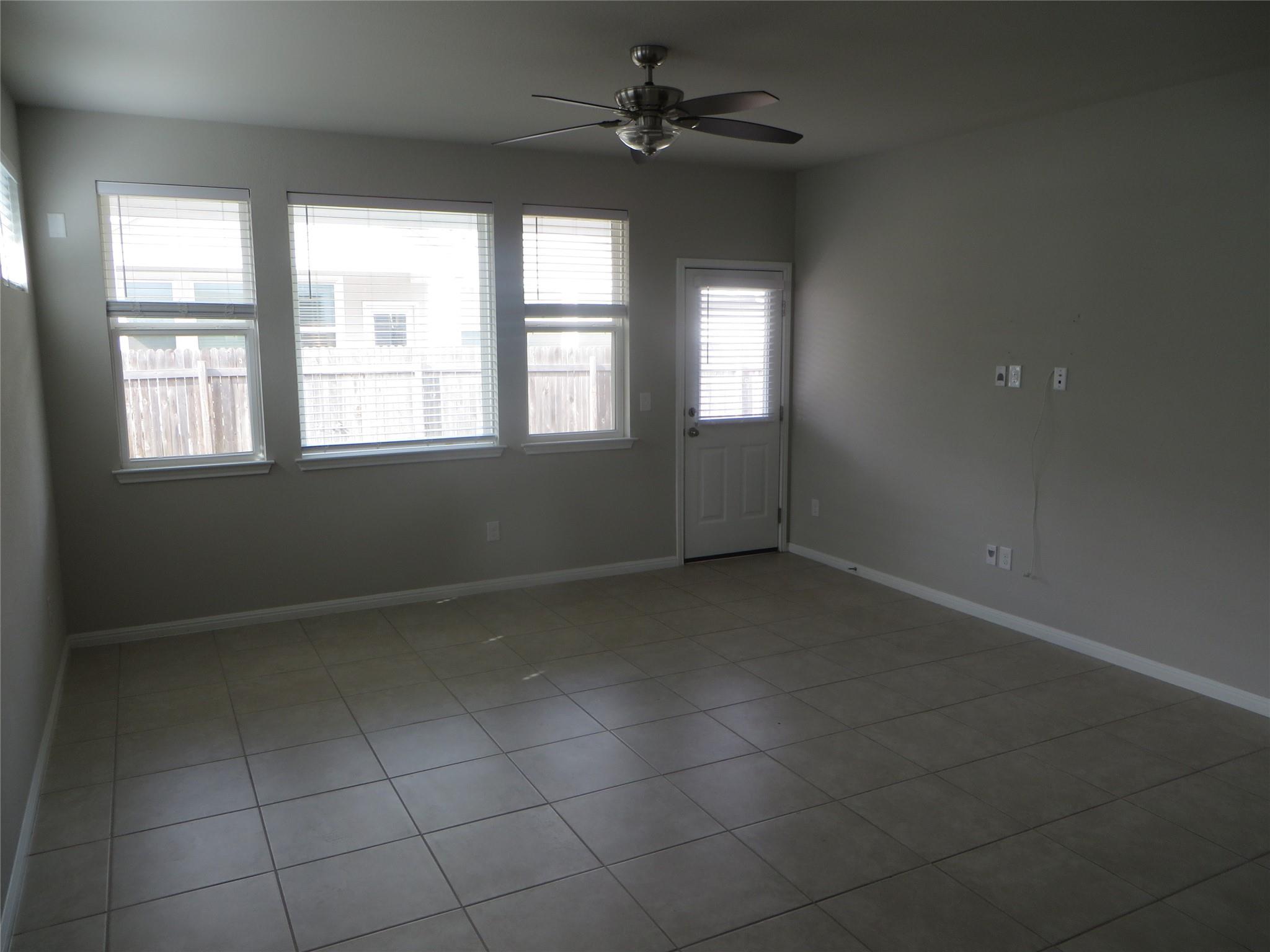 301 La Escalera Dr, Leander, TX 78641
