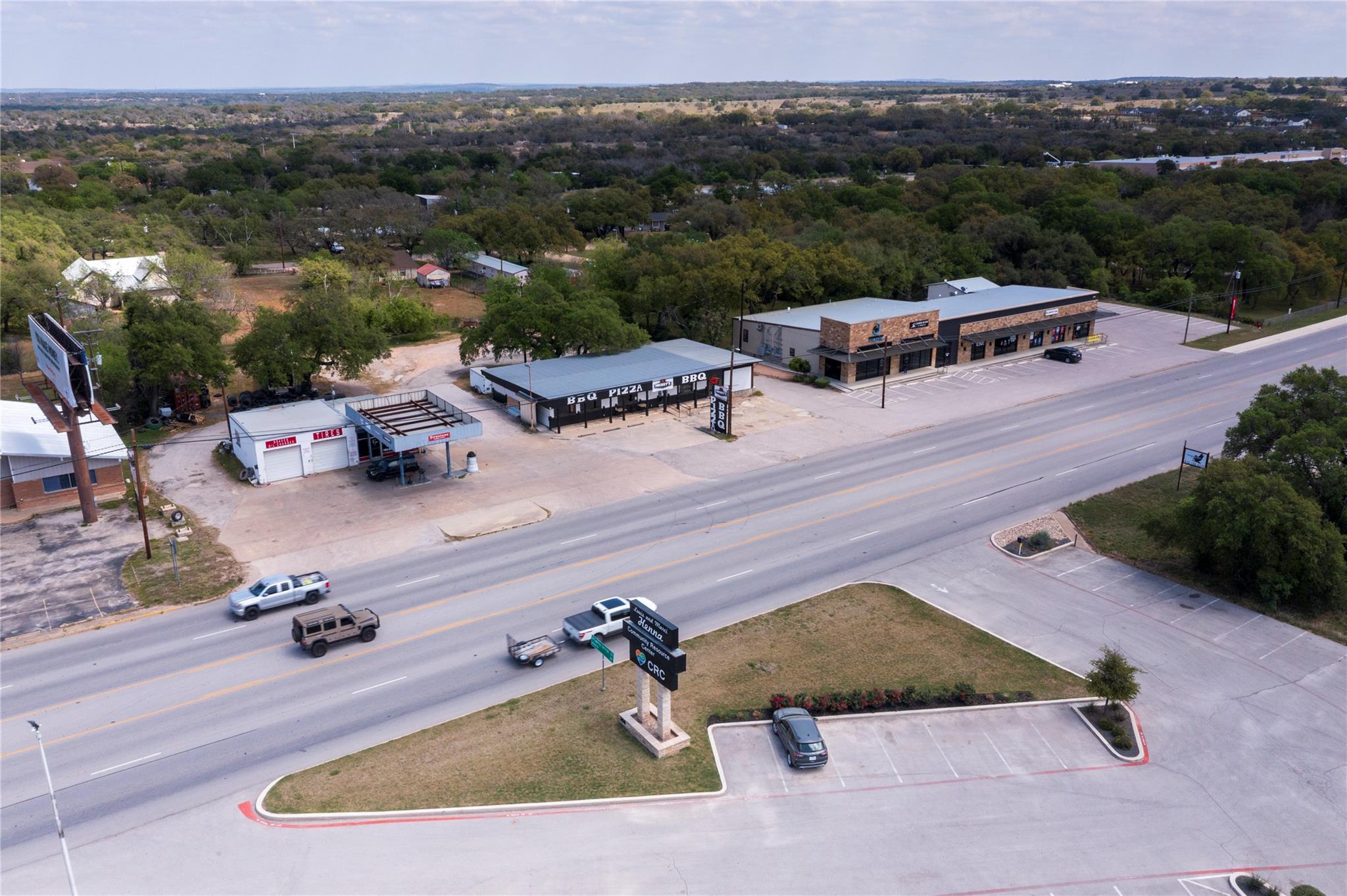 211 S Us Highway 281, Johnson City, TX 78636