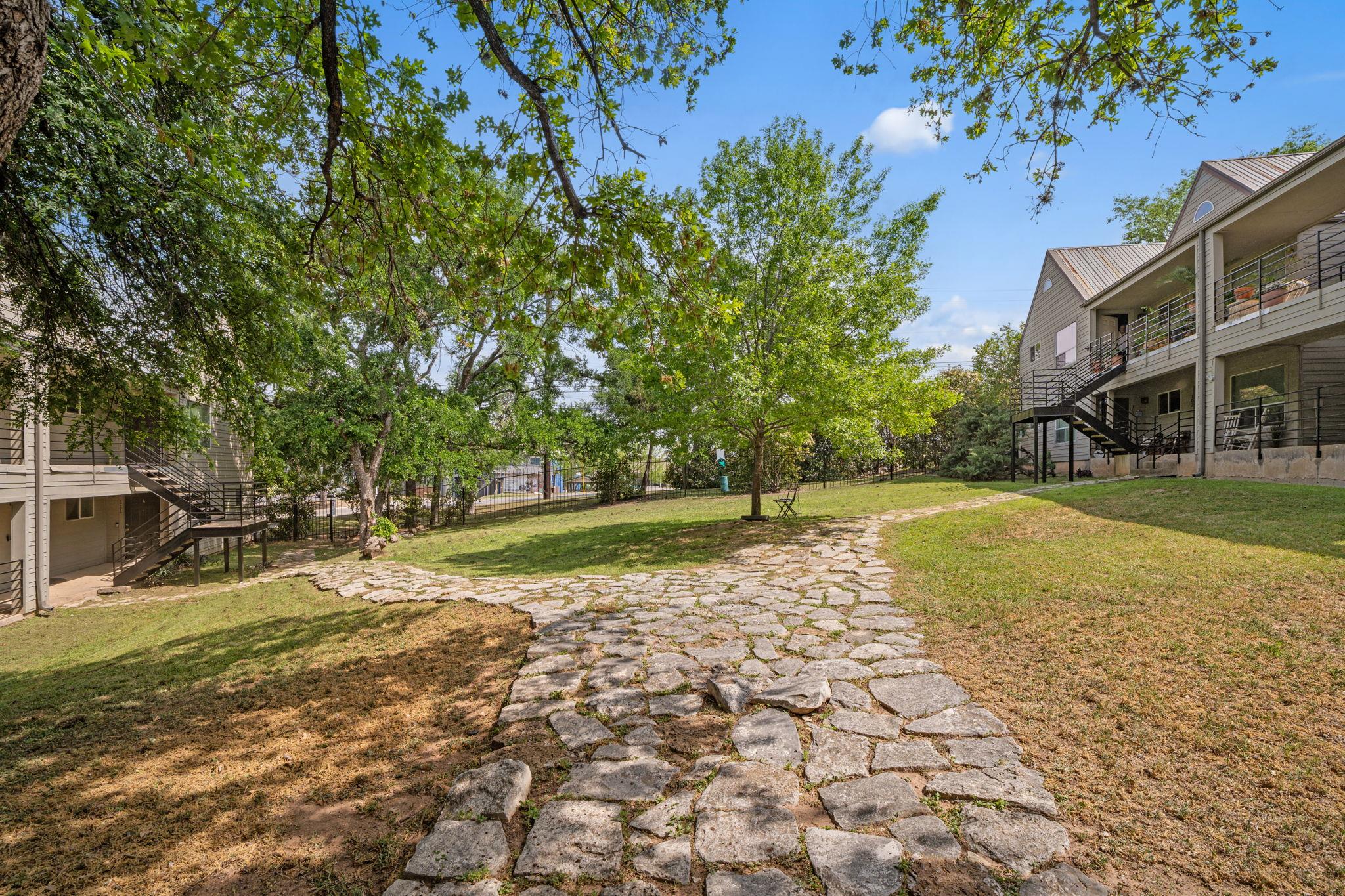 1514 Parker Ln # 208, Austin, TX 78741