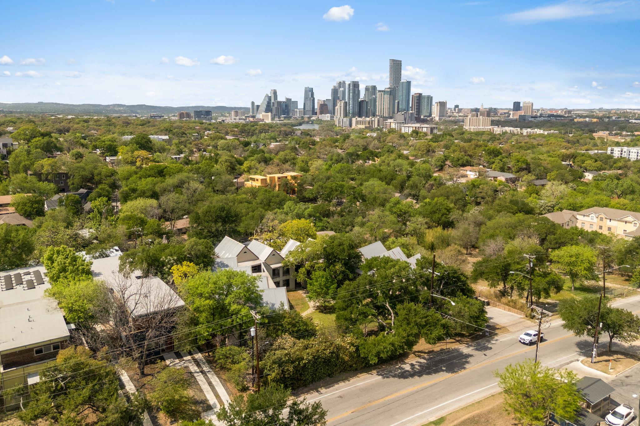 1514 Parker Ln # 208, Austin, TX 78741