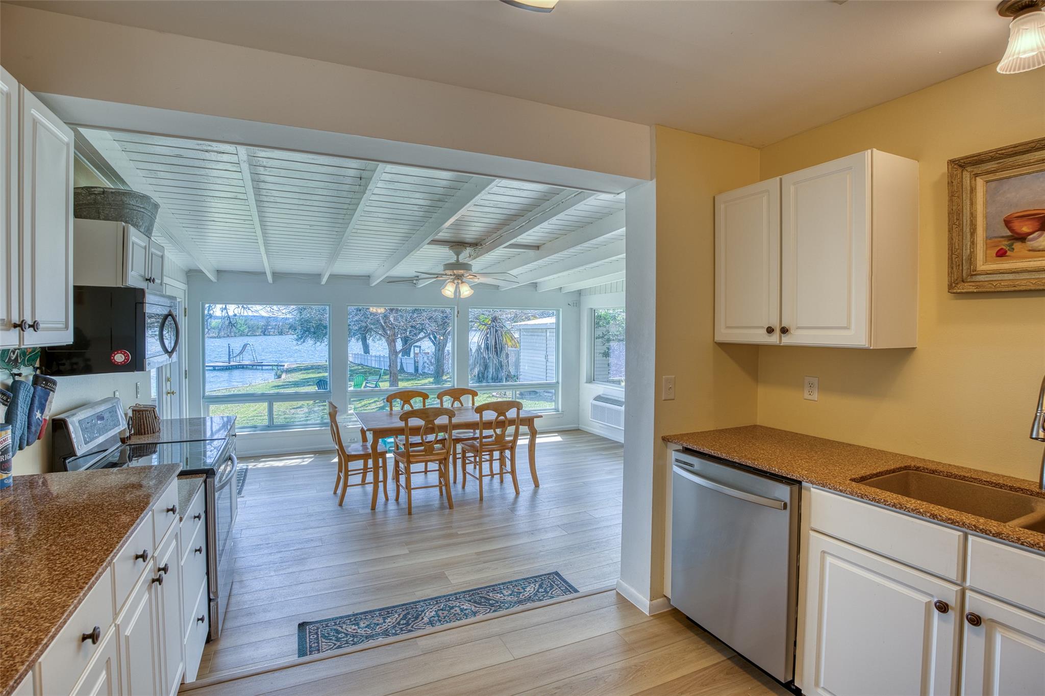 110 Bluebonnet Cir, Burnet, TX 78611