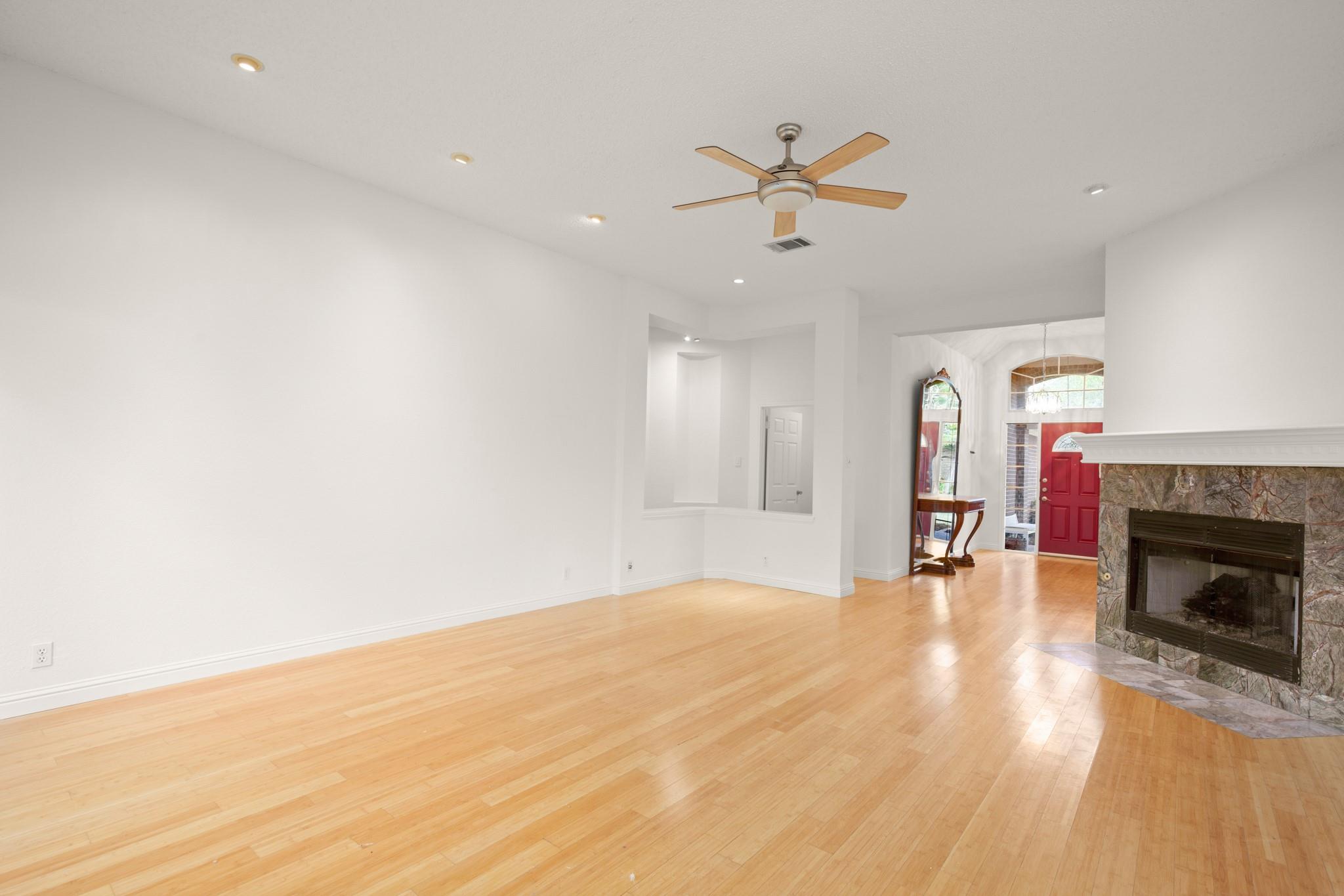 4816 Hale Dr, Austin, TX 78749