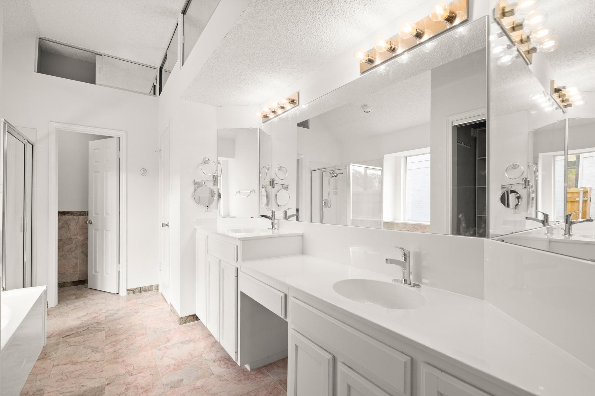 4816 Hale Dr, Austin, TX 78749