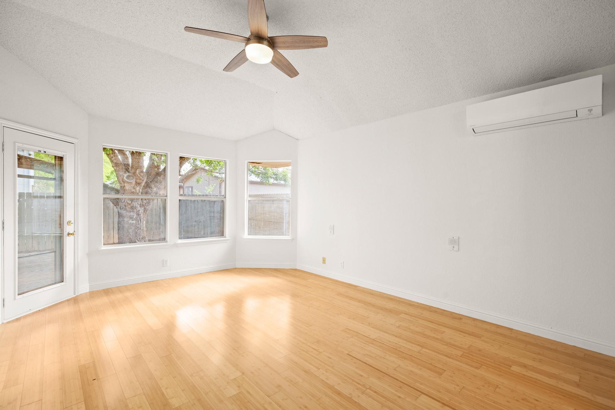 4816 Hale Dr, Austin, TX 78749