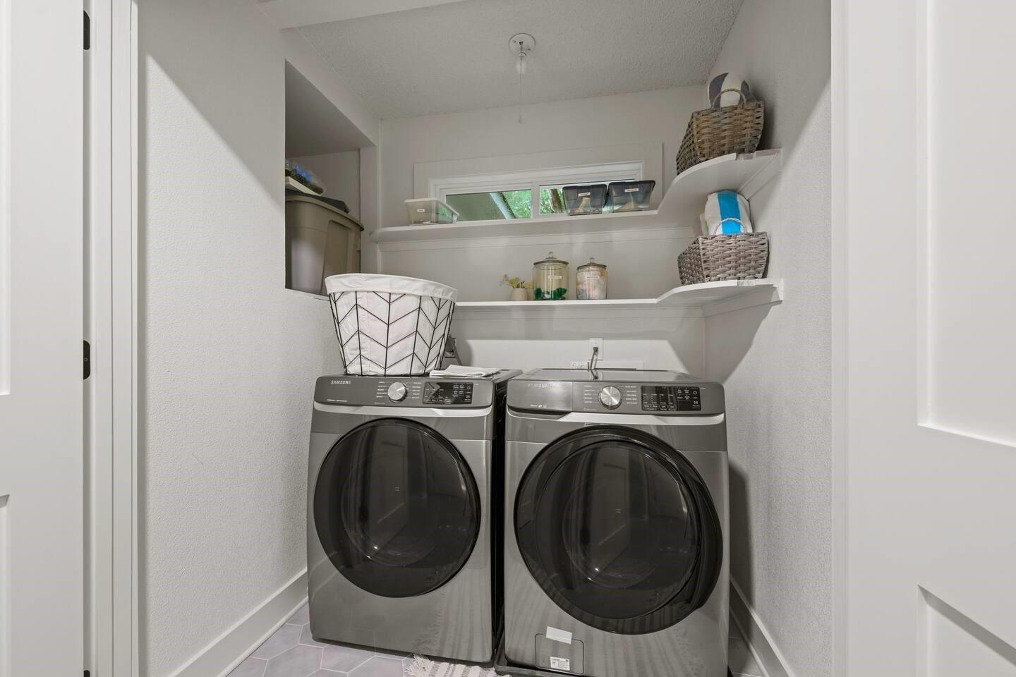 3700 N Hideaway Ln, Lago Vista, TX 78645