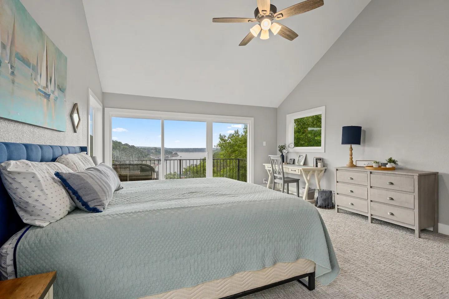 3700 N Hideaway Ln, Lago Vista, TX 78645