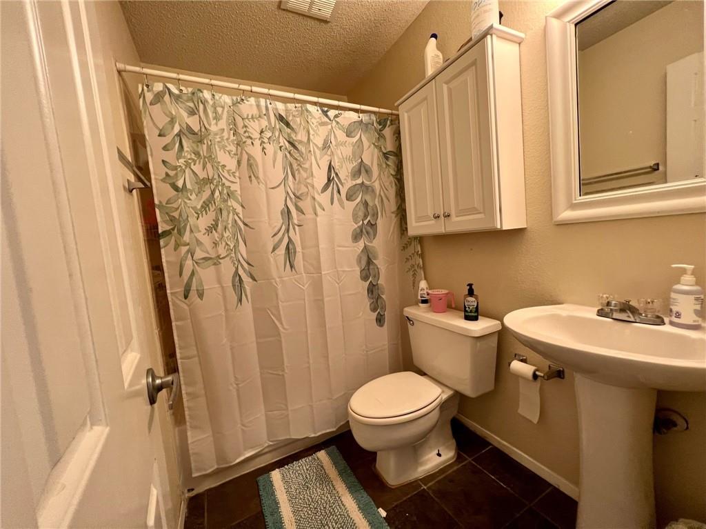 2706 Salado St # 302, Austin, TX 78705