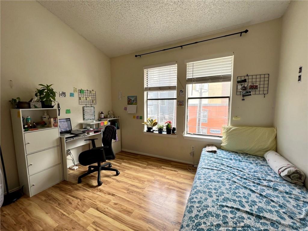 2706 Salado St # 302, Austin, TX 78705